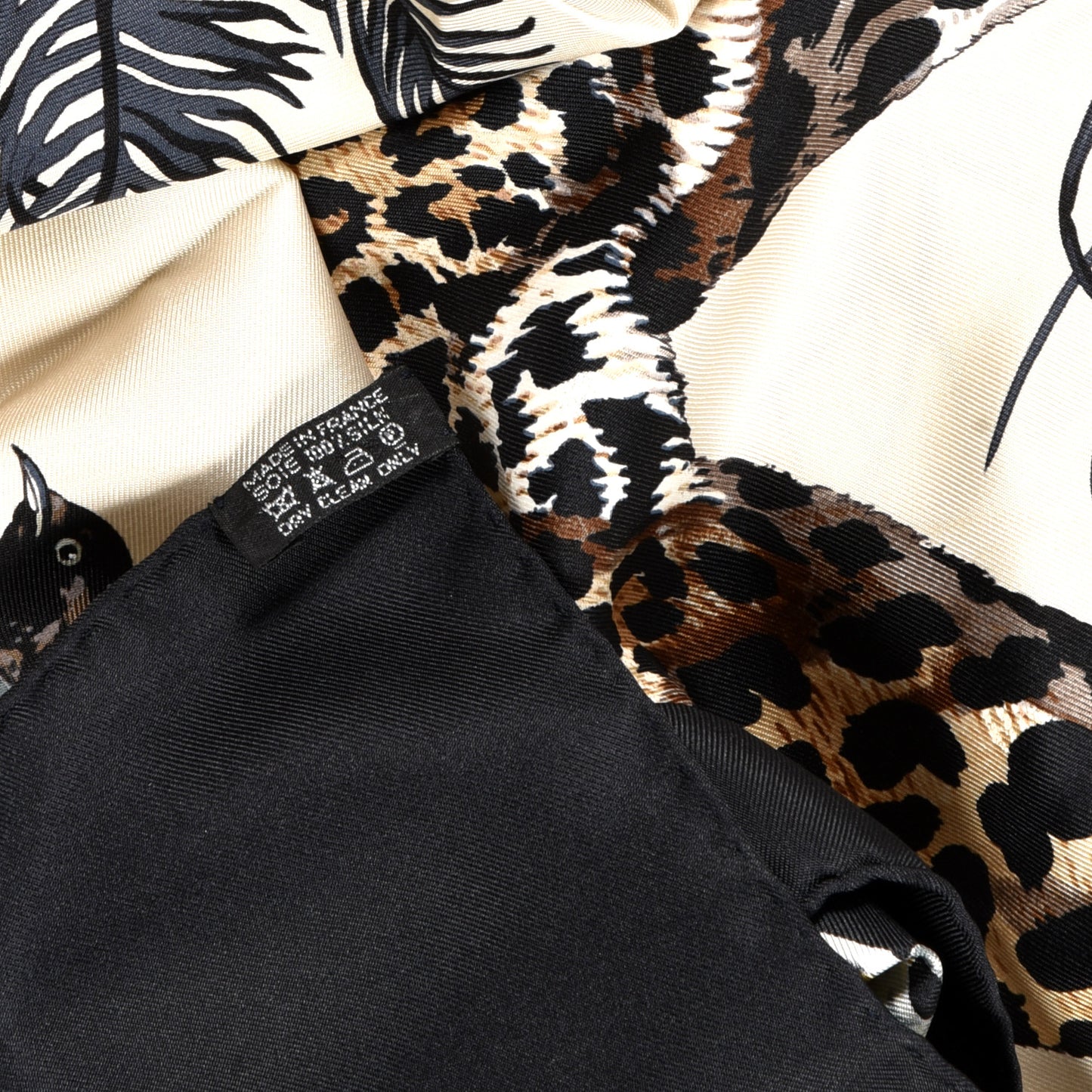 Silk Jungle Love Scarf 90