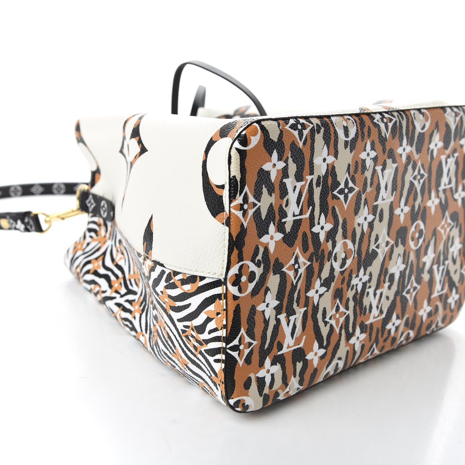 Louis Vuitton Monogram Giant Jungle NéoNoé Ivory 7 of 8