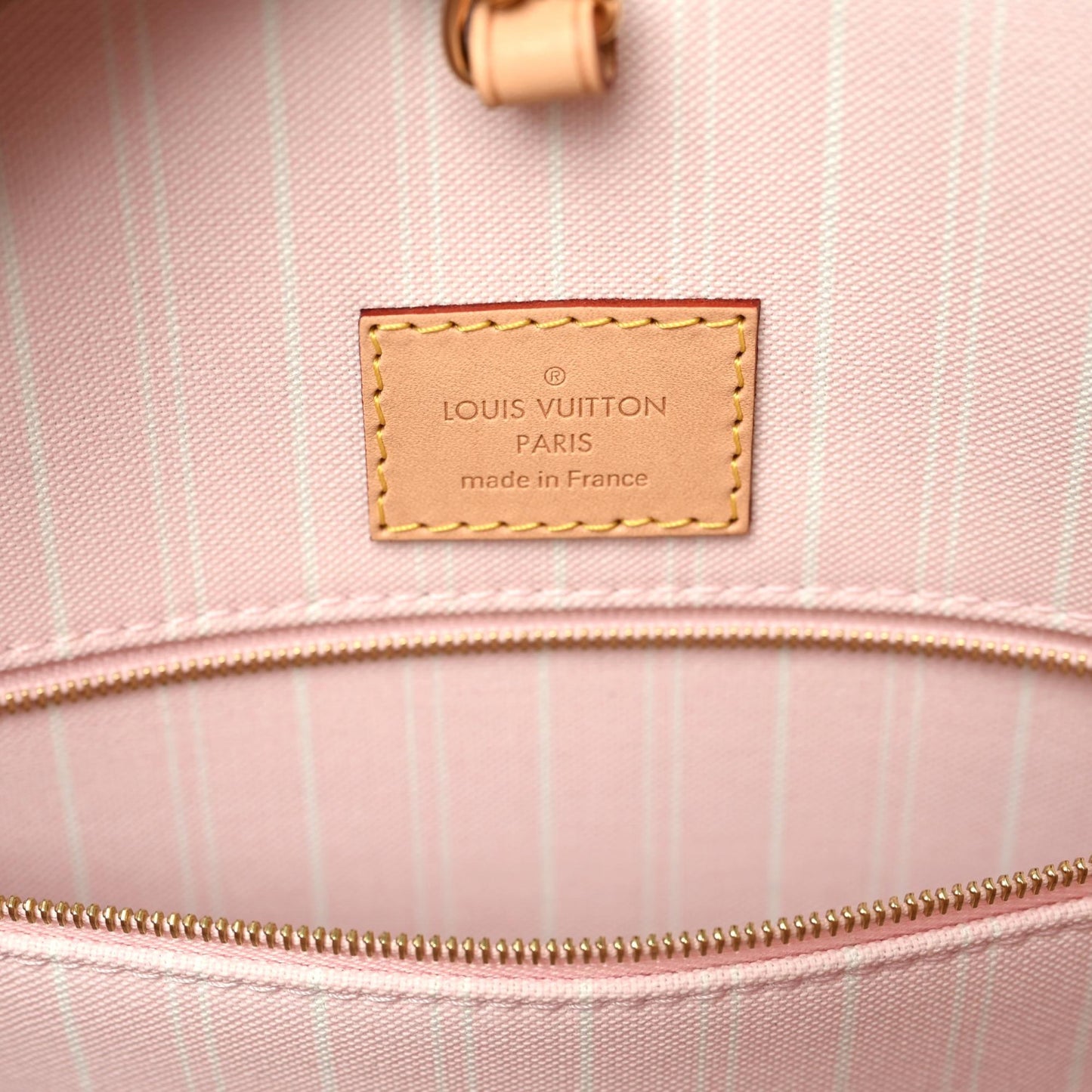 Monogram Giant By The Pool Onthego GM Light Pink