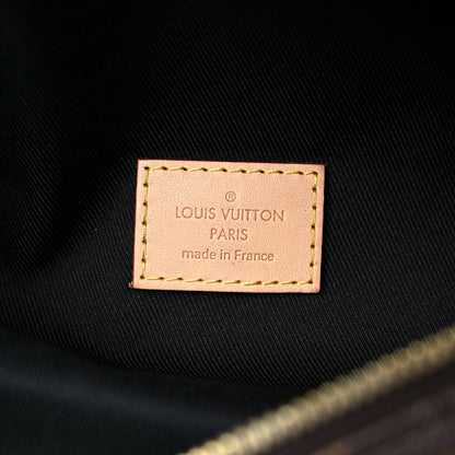 Louis Vuitton Monogram Bumbag 9 of 18