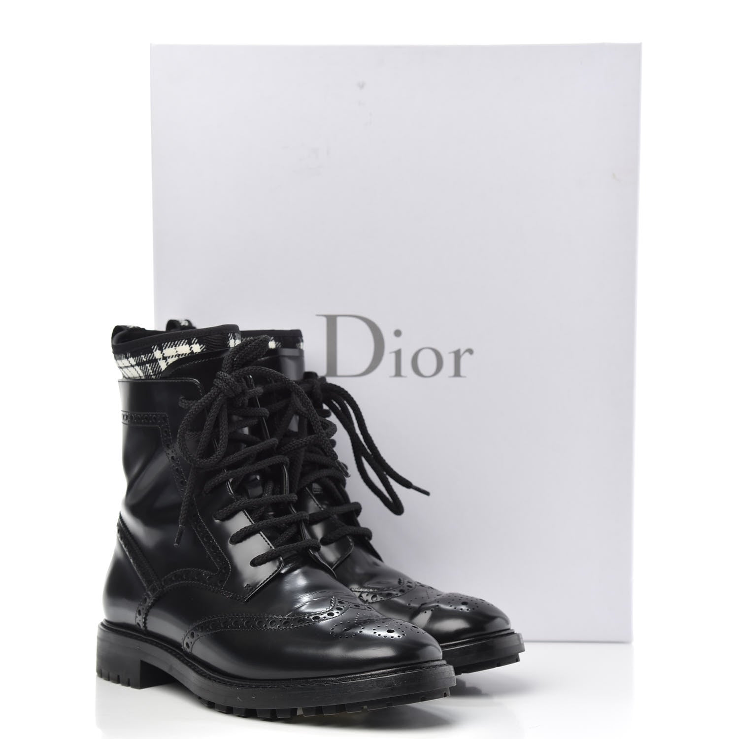 Christian Dior Calfskin D-Order Low Boot 39.5 Black White 9 of 9