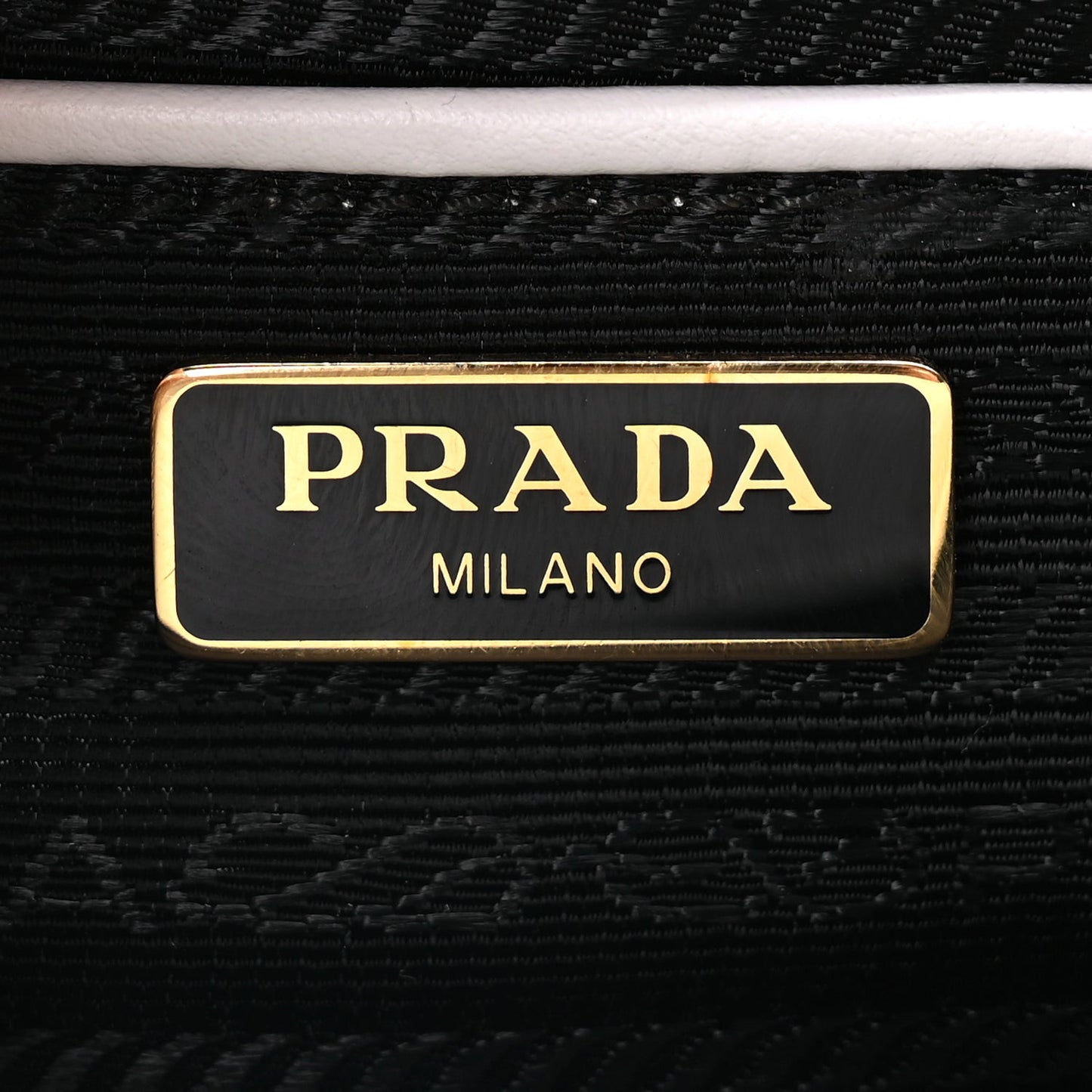 Saffiano Chain Shoulder Bag  White