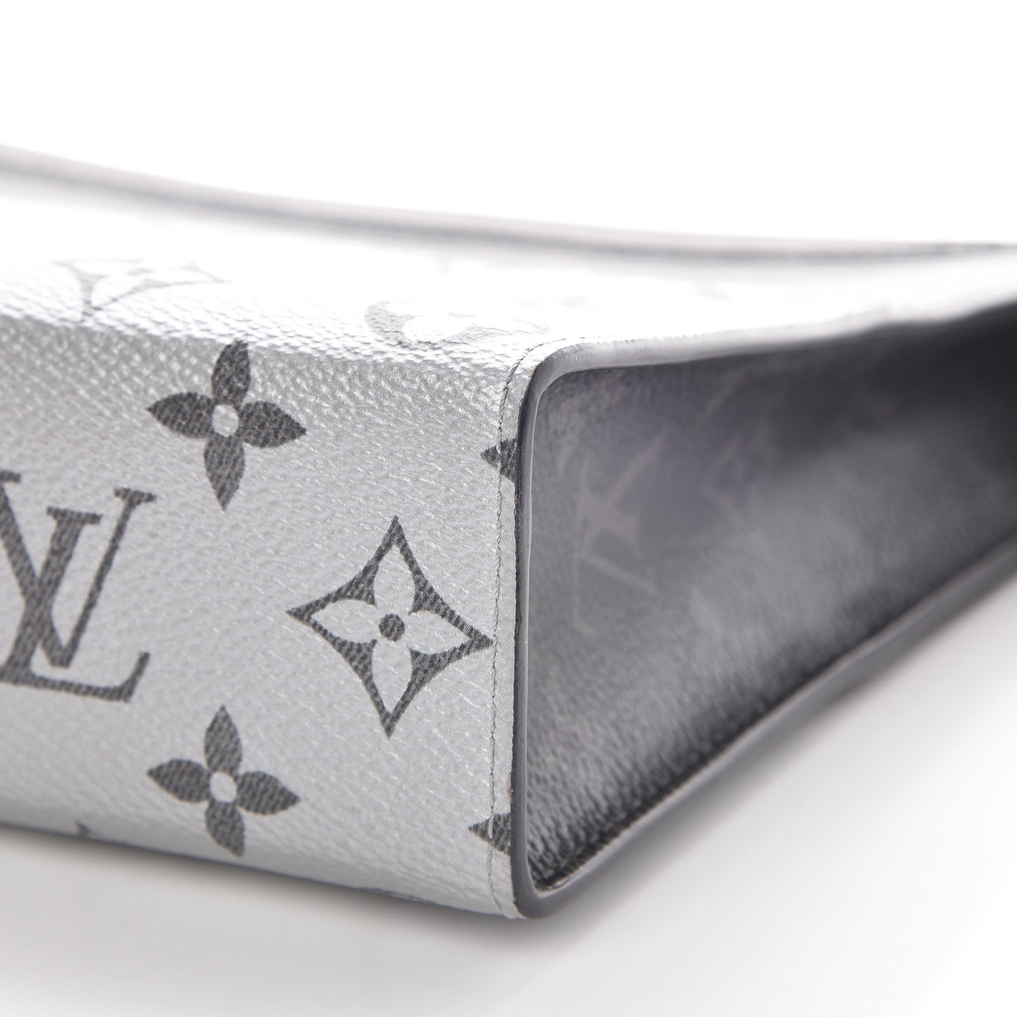 Monogram Eclipse Split Pochette Voyage MM