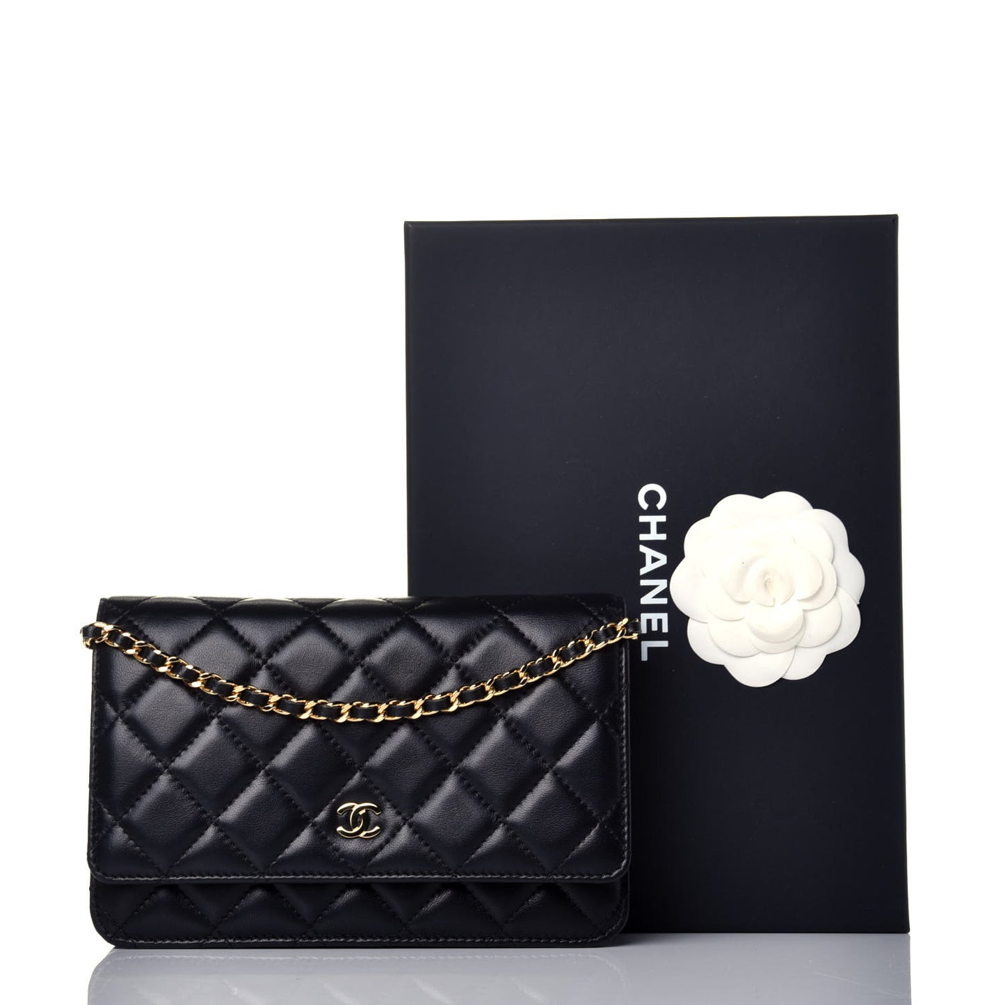 Lambskin Quilted Wallet On Chain WOC Black