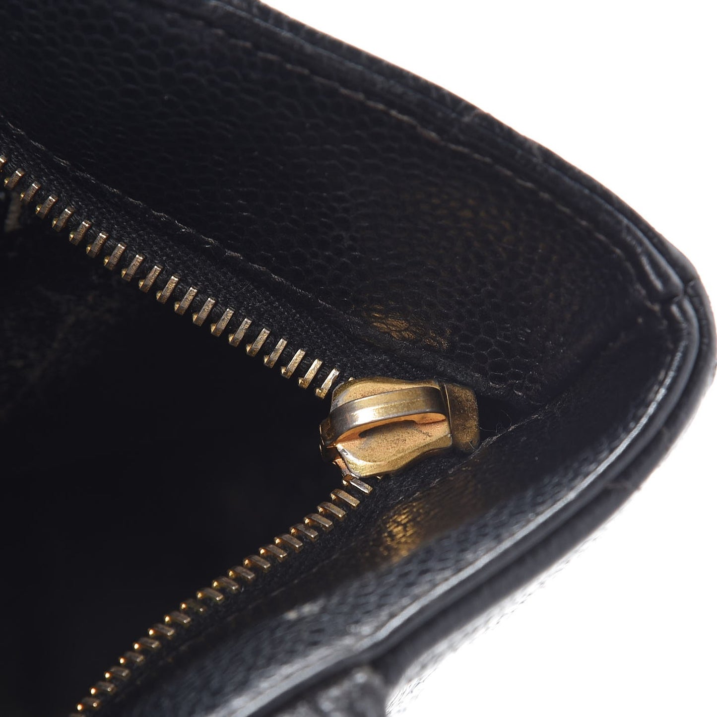 Caviar Quilted Medallion Tote Black