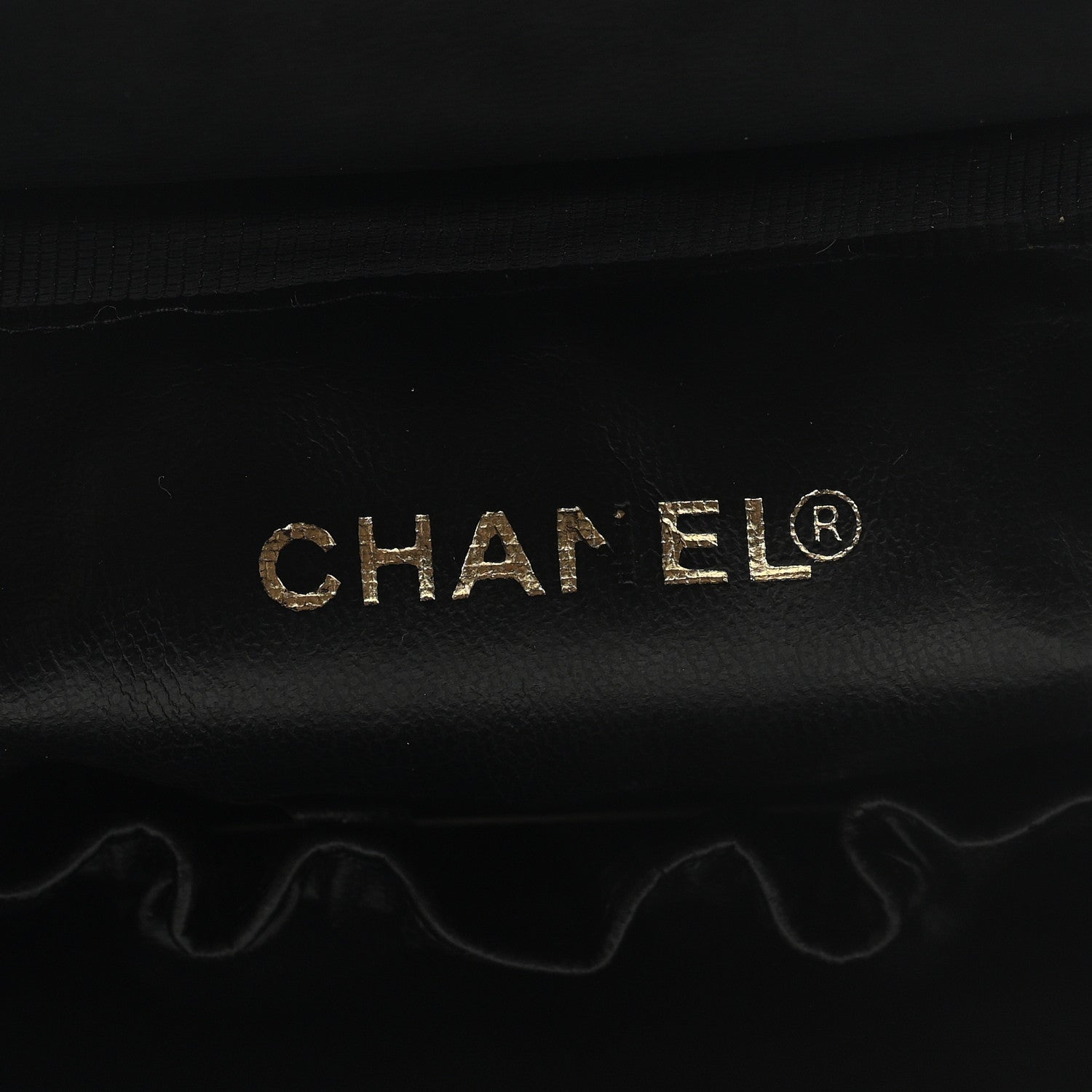 Chanel Caviar Vanity Cosmetic Case Black 6 of 9