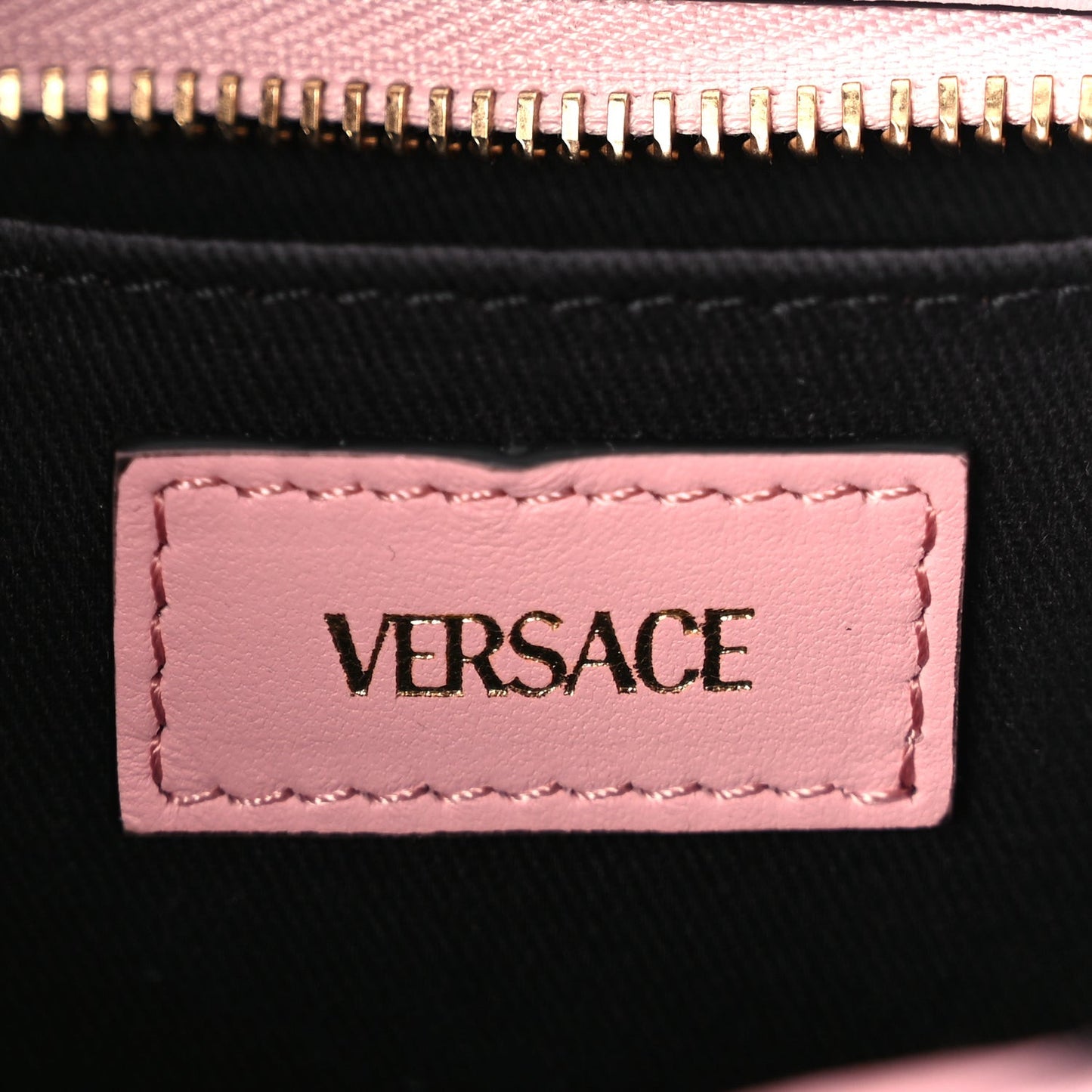 Jacquard Barocco Quilted Medusa Crossbody Pink