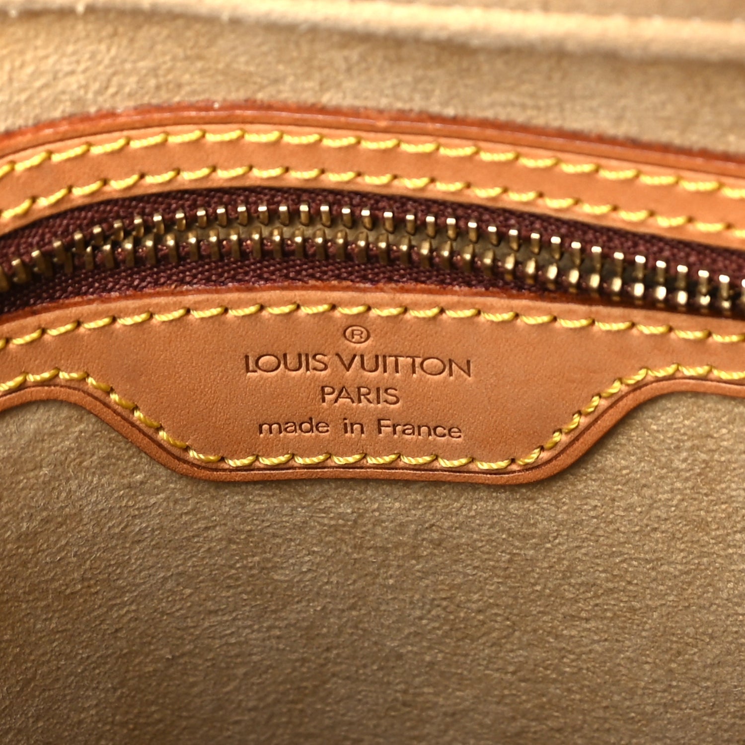Louis Vuitton Monogram Looping MM 6 of 9