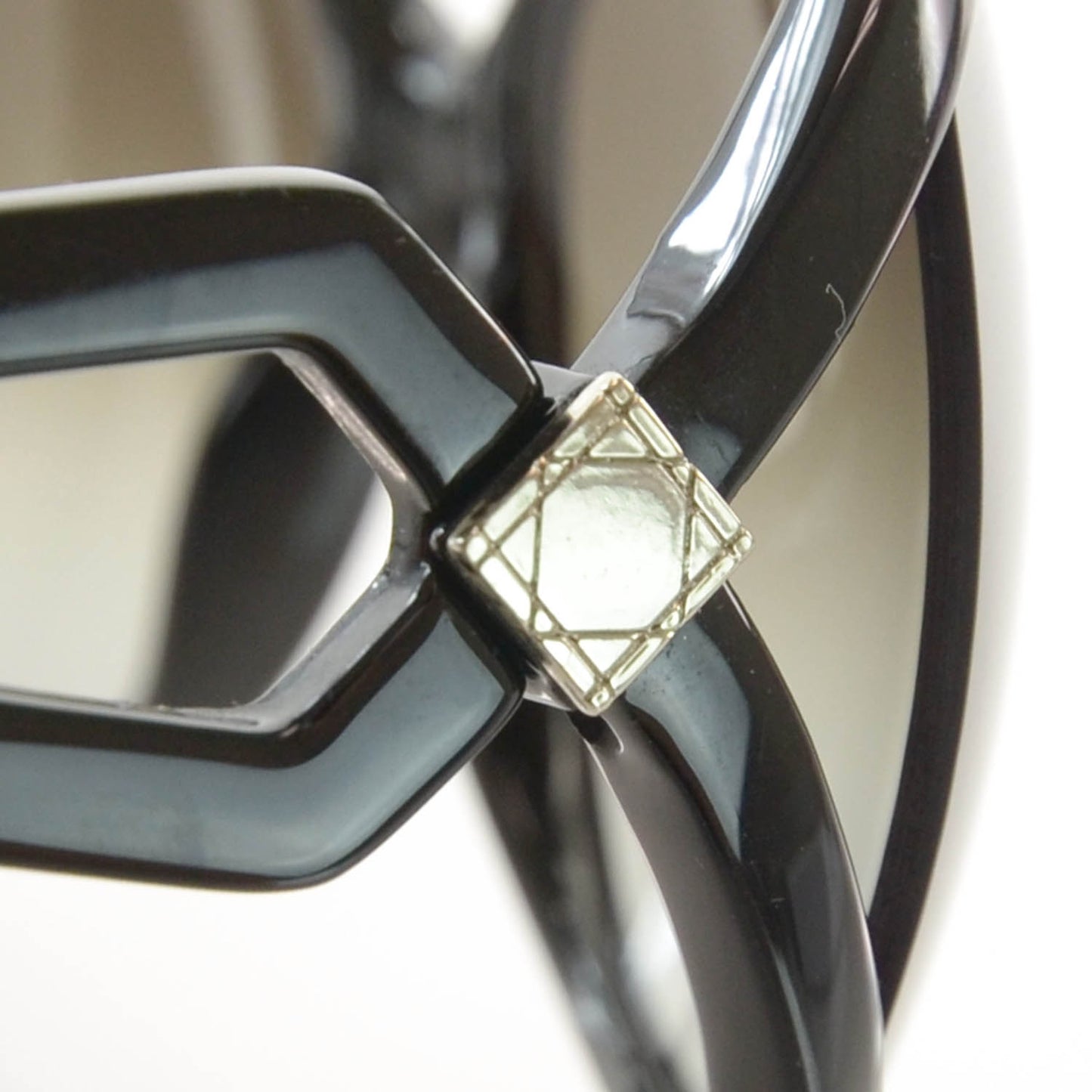 Madrague Sunglasses Black