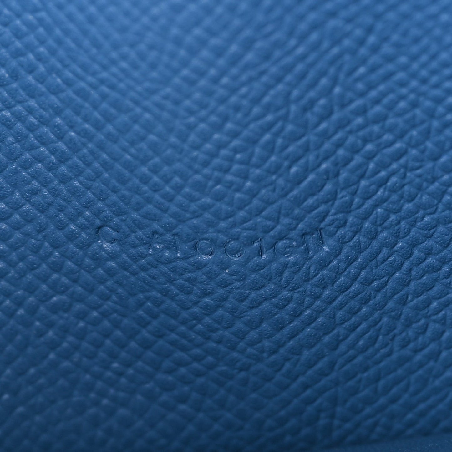 Epsom Kelly Longue Wallet  Bleu Azur