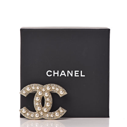Chanel Pearl Crystal CC Brooch Gold 5 of 5