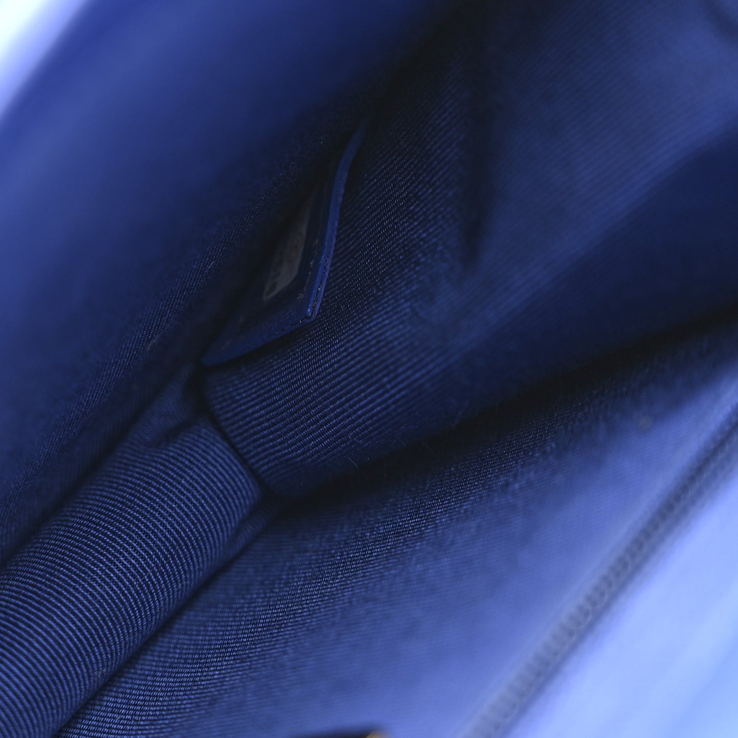 Calfskin Caviar Quilted Mini Chain Handle Flap Blue