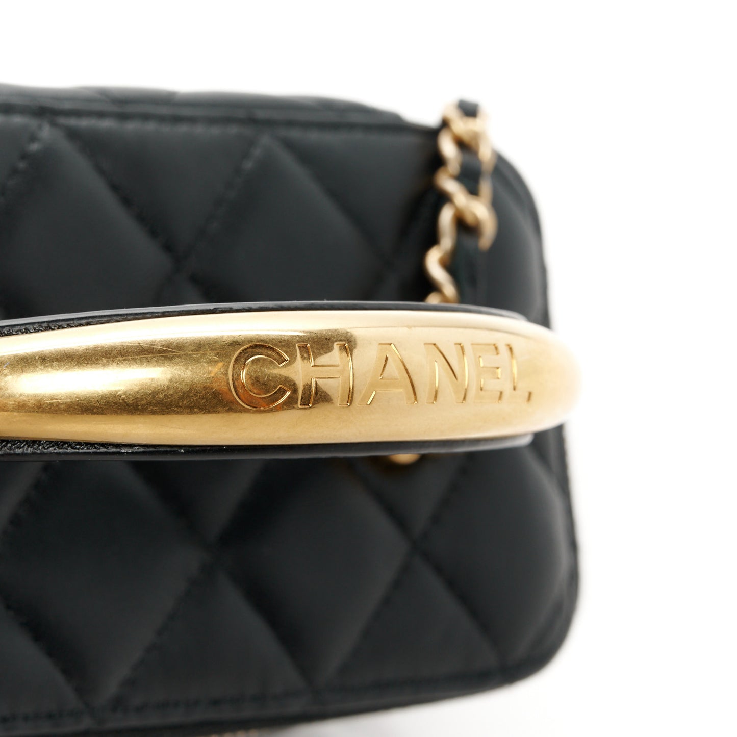 Lambskin Quilted Metal Small Top Handle Vanity Case With Chain Black