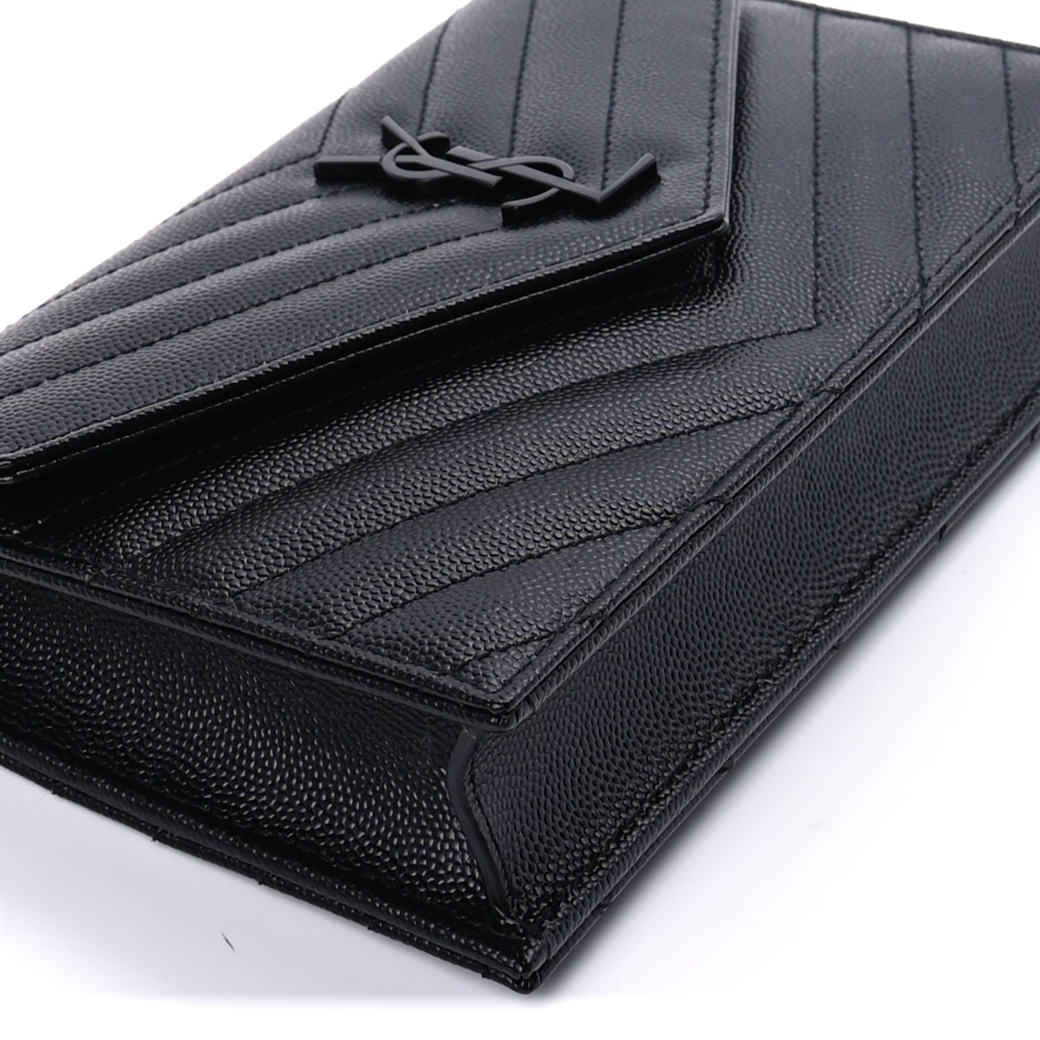 Saint Laurent Grain De Poudre Matelasse Chevron Monogram Monochrome Envelope Chain Wallet Black 8 of 8