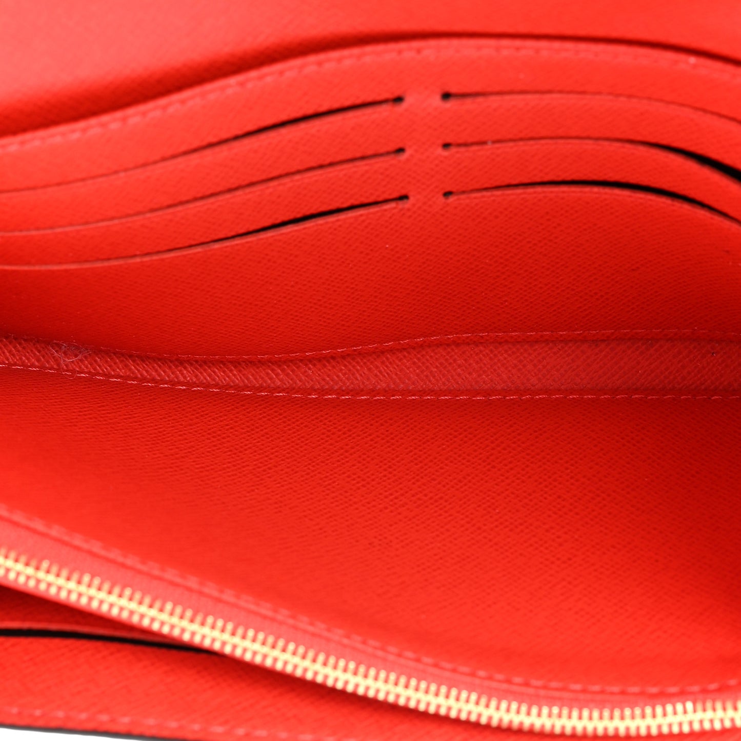 Monogram 2018 Christmas Animation Sarah Wallet