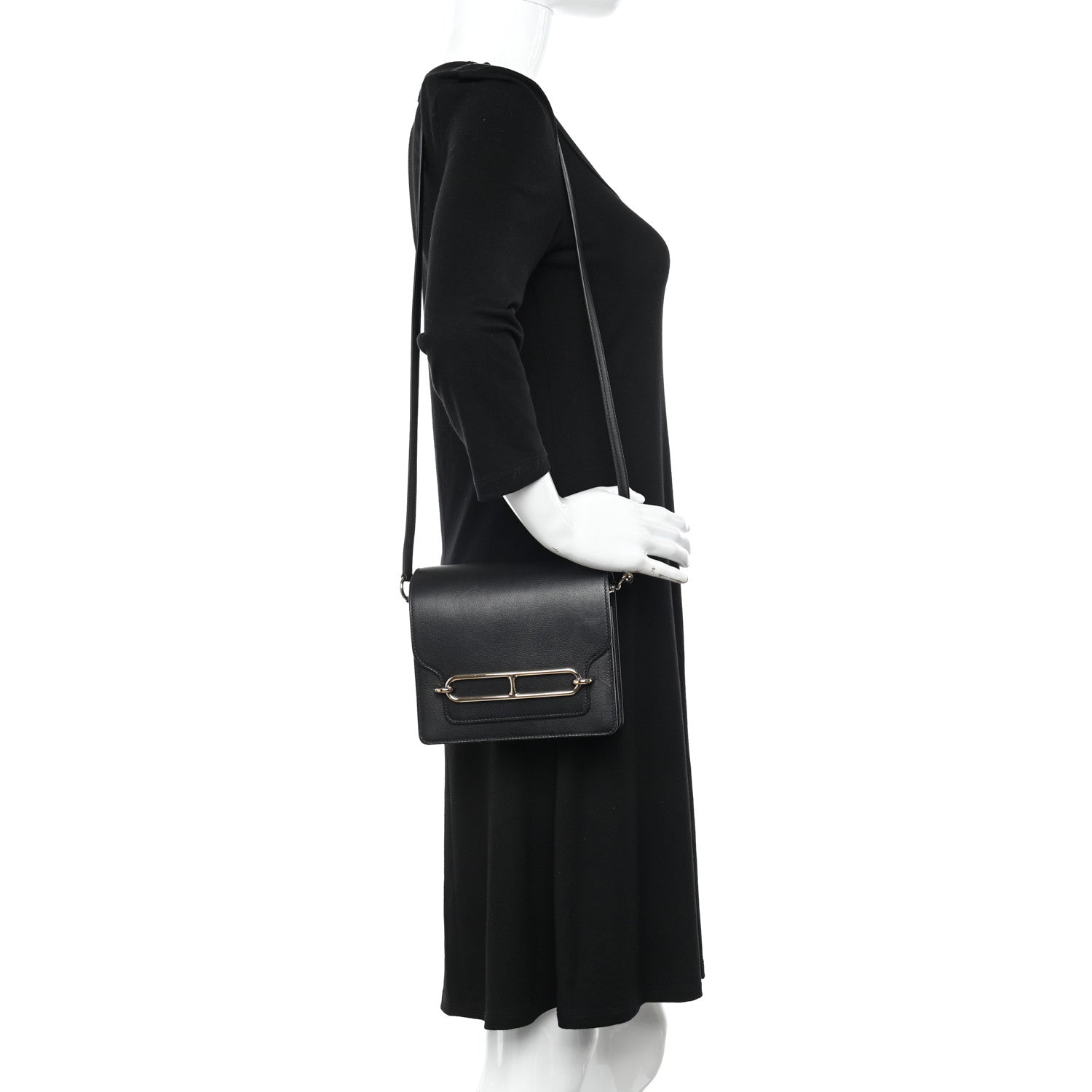 Hermes Evergrain Mini Sac Roulis Black 2 of 13