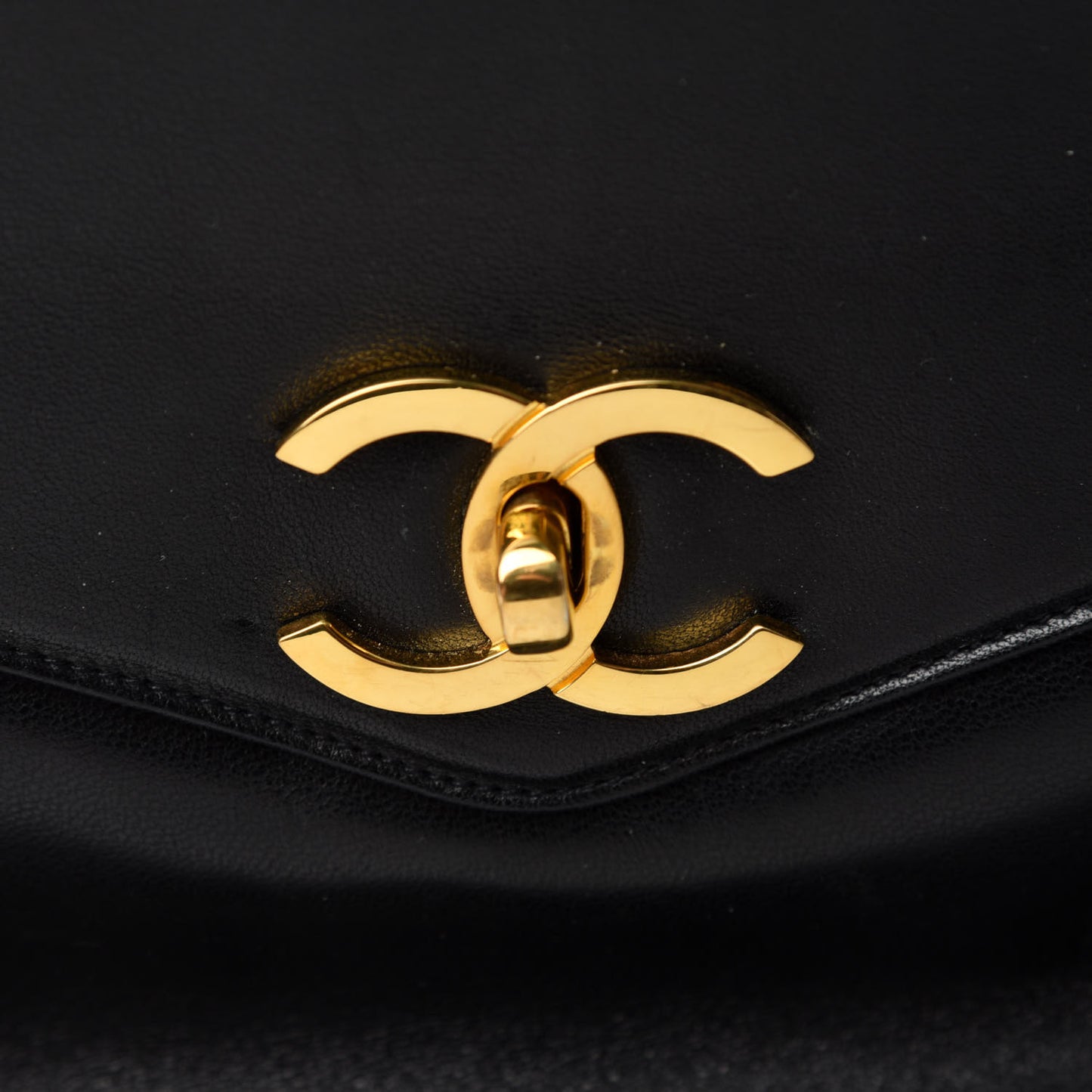 Lambskin Flap Shoulder Bag Black