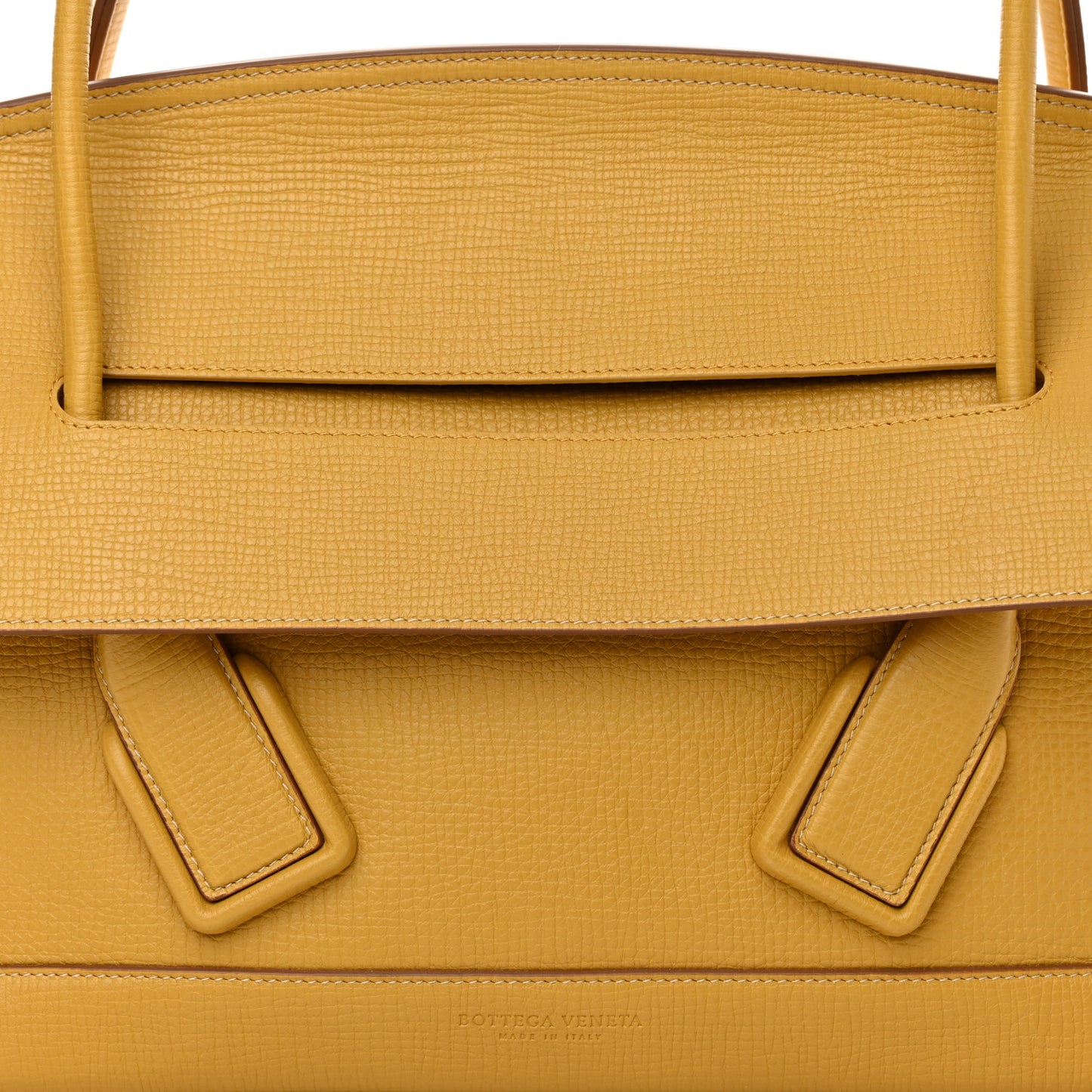 Grainy Calfskin Small Arco Curry