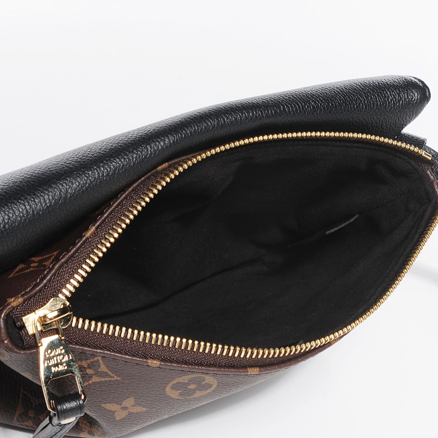 Monogram Twinset Pochette Black
