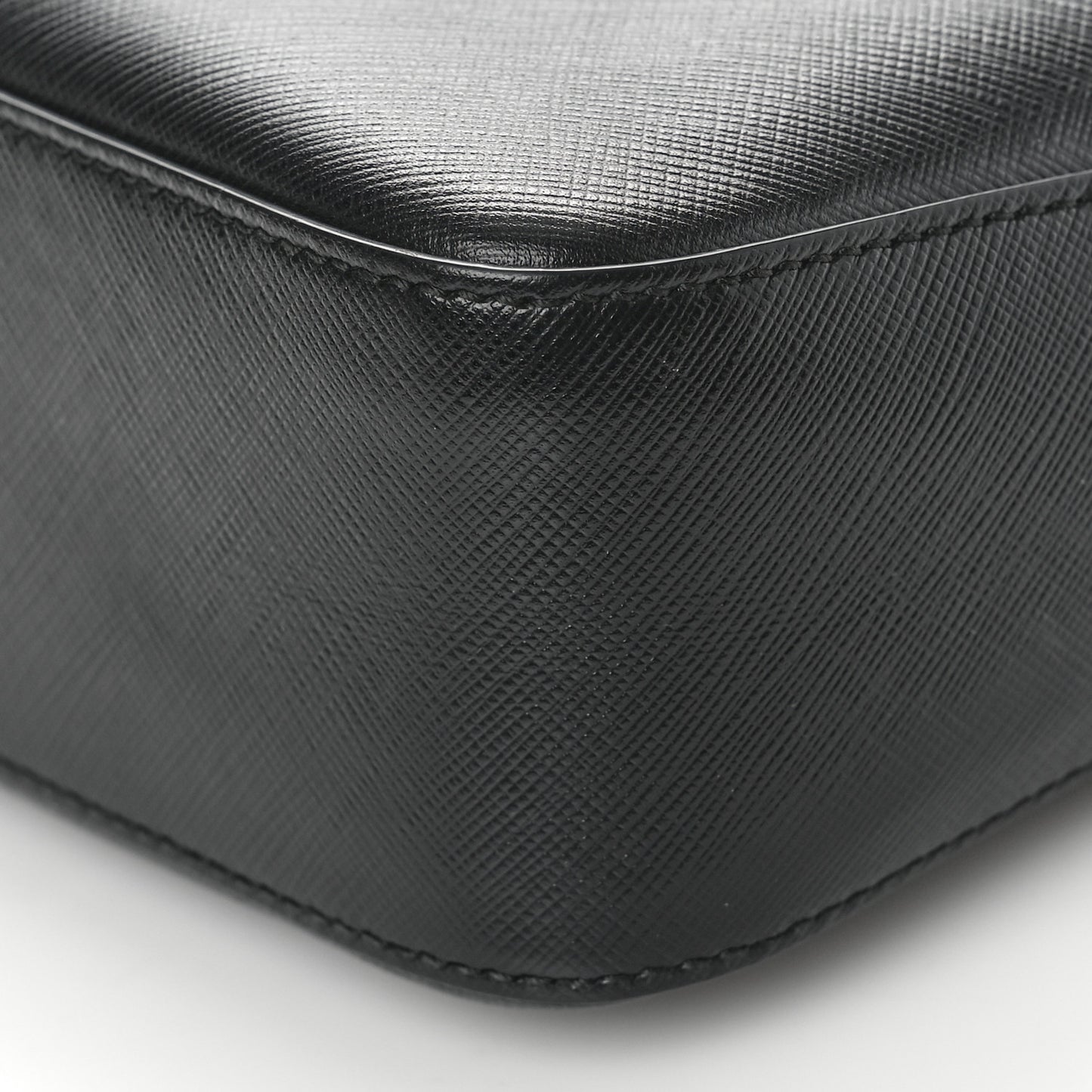 Hammered Calfskin Lydia Bow Camera Bag Black