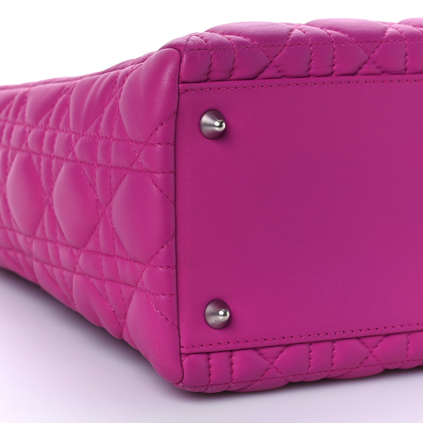 Lambskin Cannage Medium Lady Dior Fuchsia