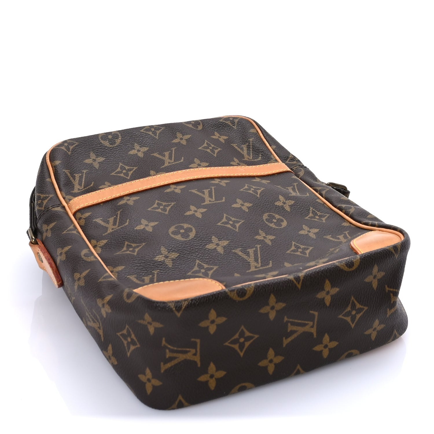 Louis Vuitton Monogram Danube 28 3 of 7