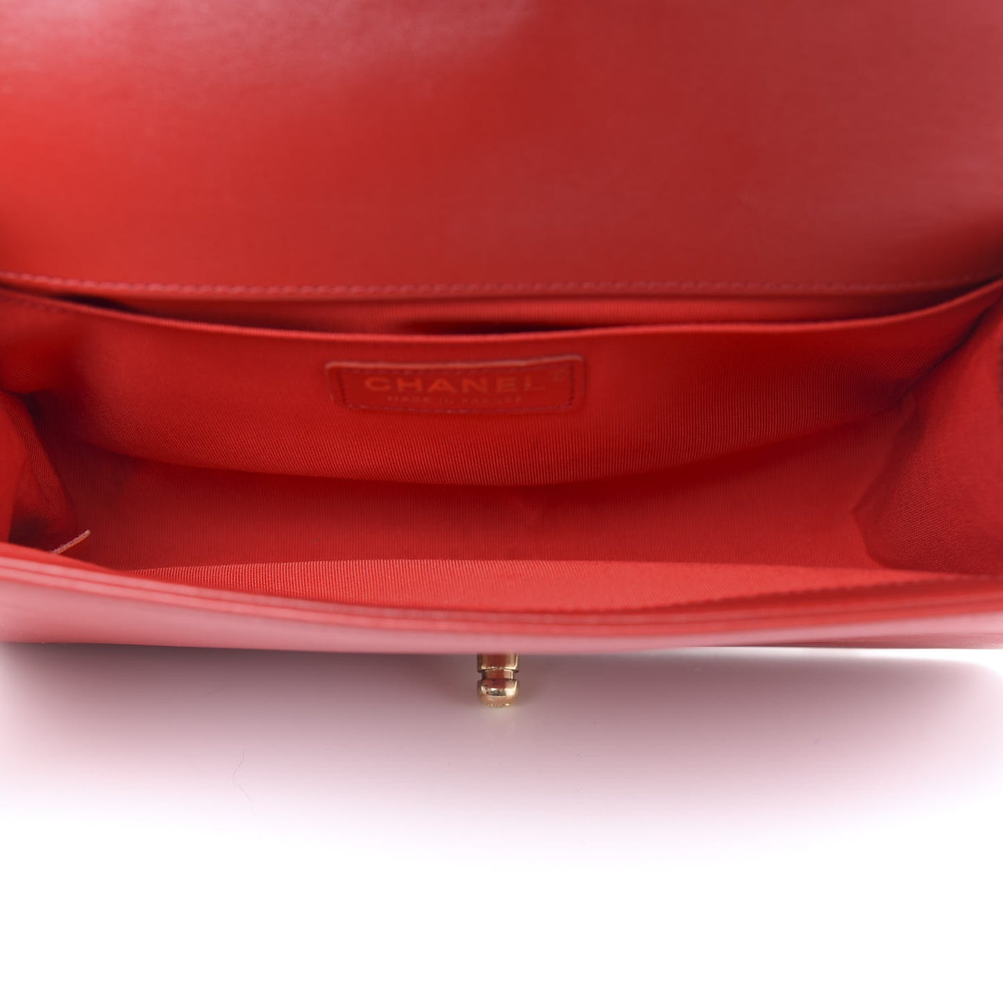 Lambskin Quilted Medium Boy Flap Red