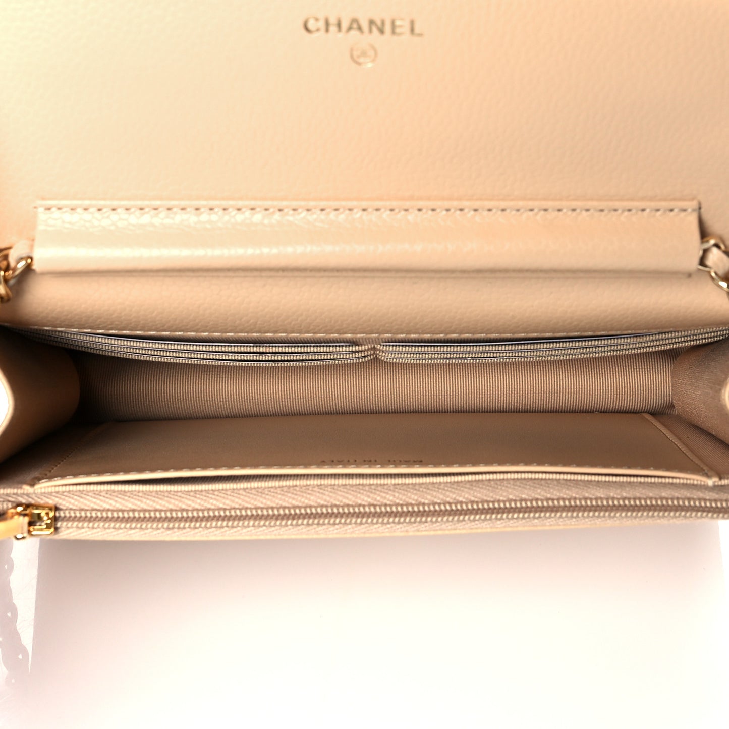 Caviar Quilted Wallet On Chain WOC Beige