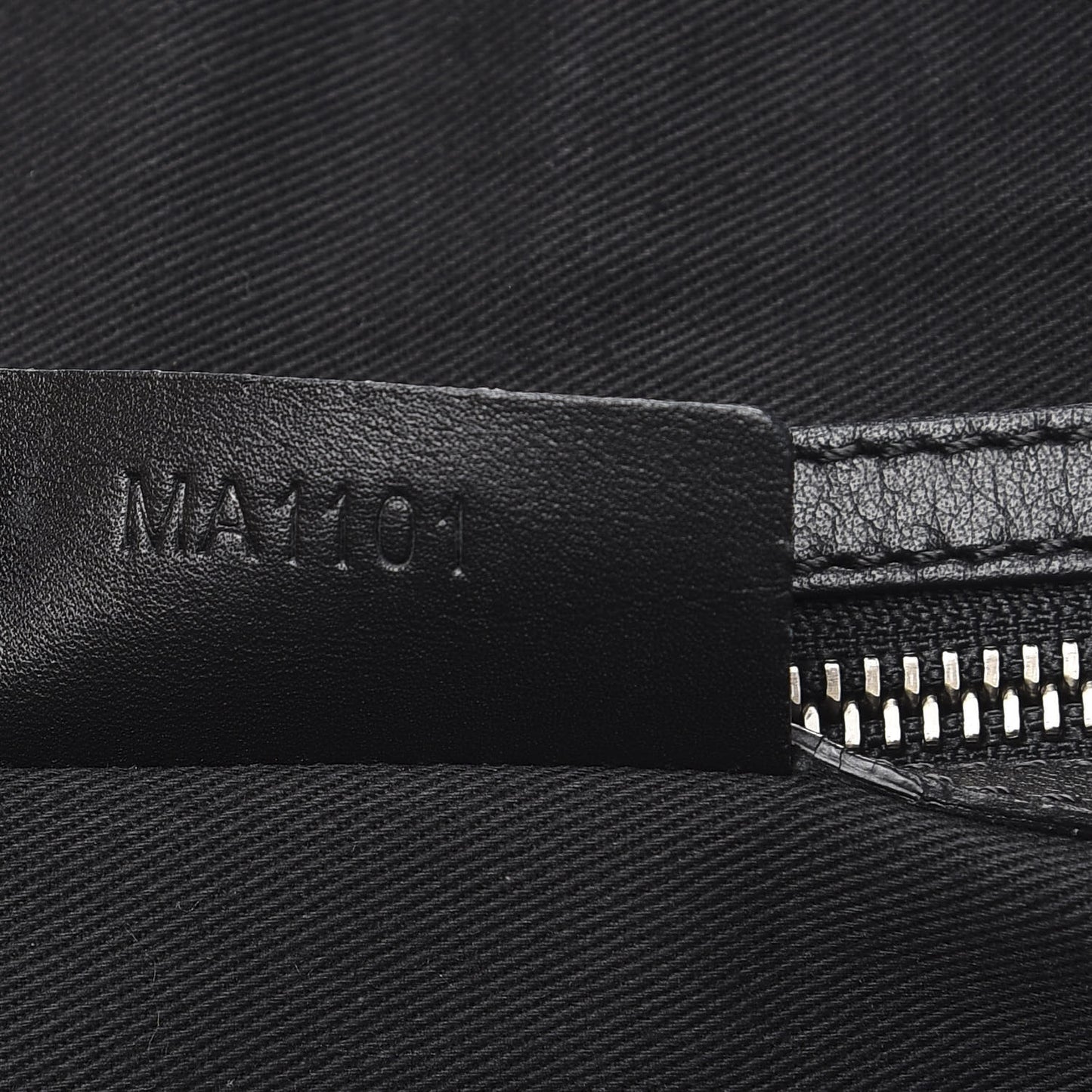 Sugar Goatskin Medium Nightingale Almond Green