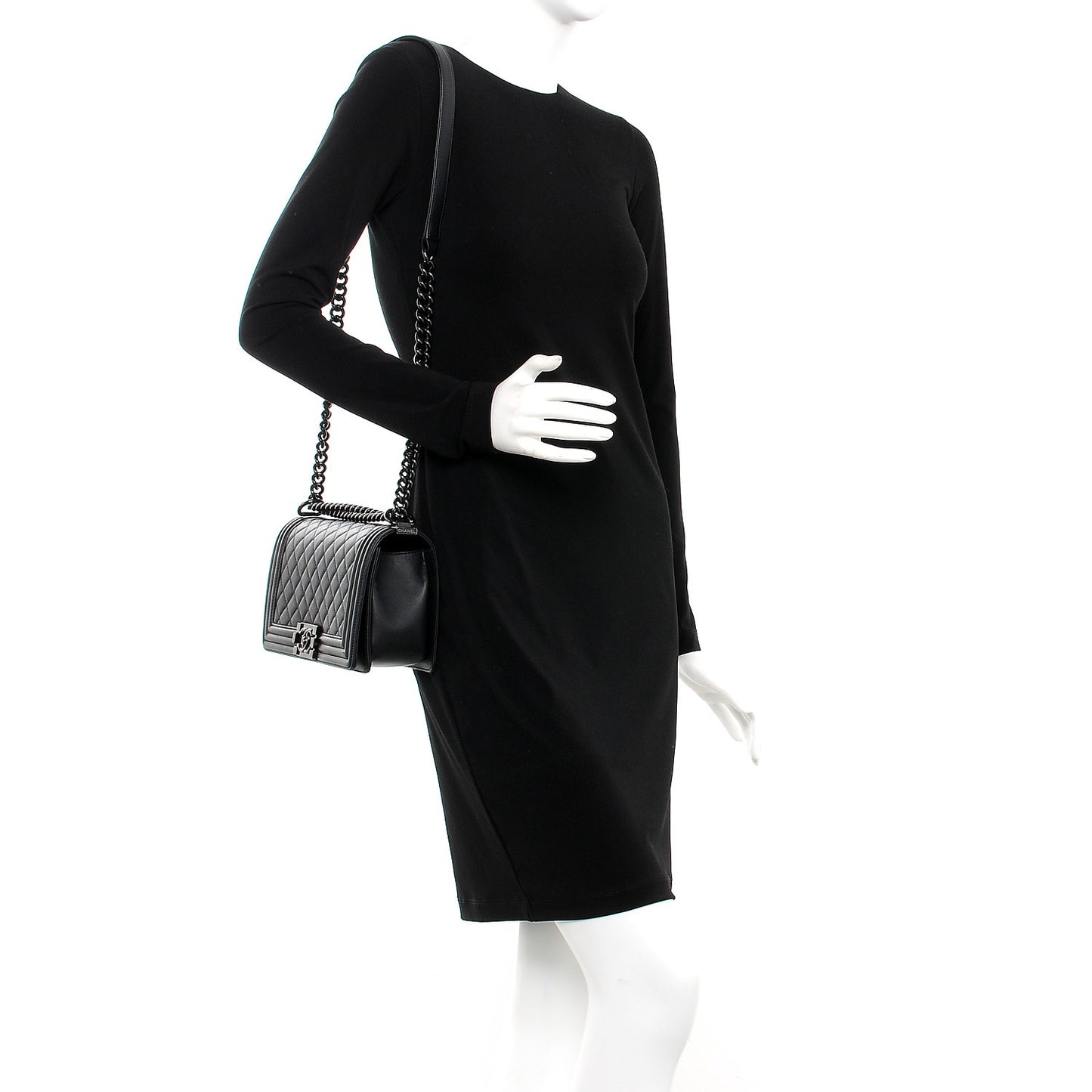 Calfskin Quilted Medium Boy Flap So Black