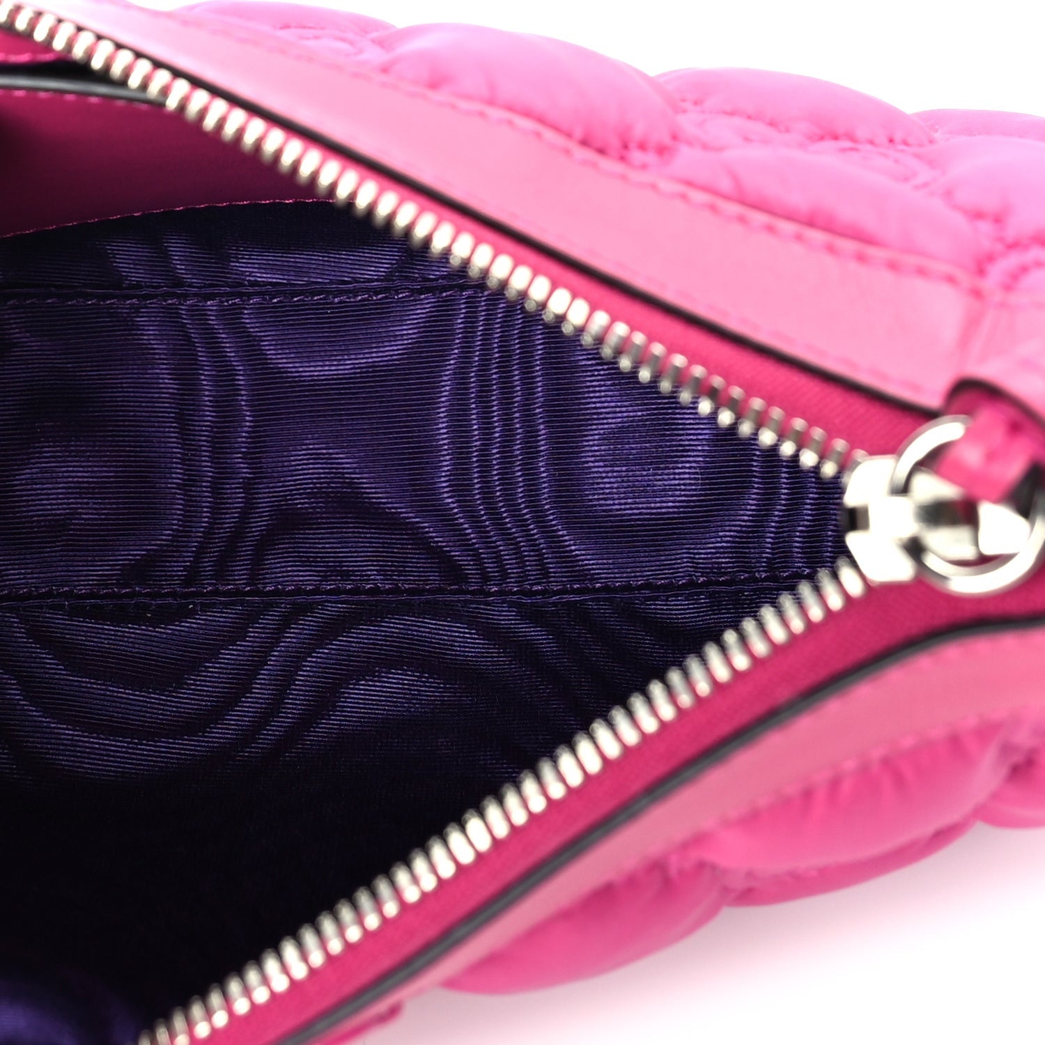 Gucci Nylon Calfskin Enamel GG Matelasse Chain Handbag  Lovely 4 of 8