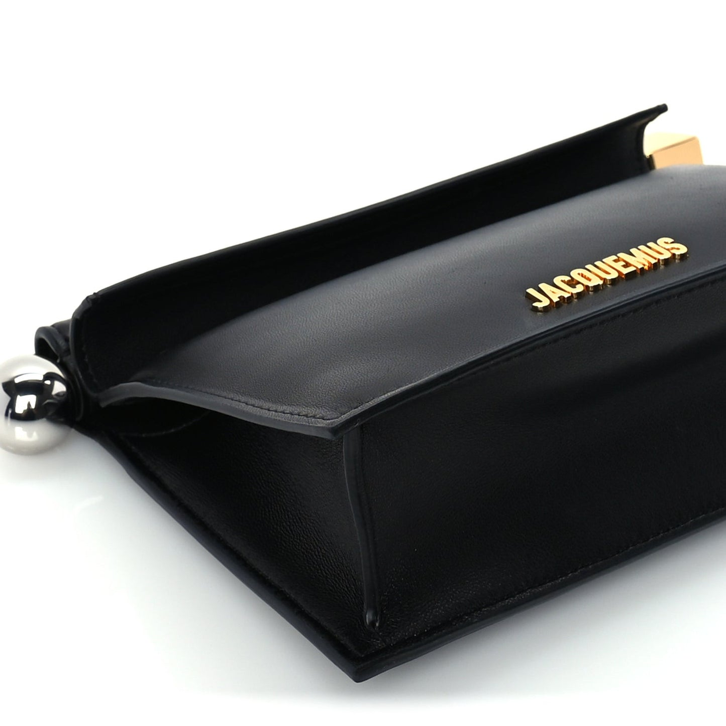 Smooth Calfskin La Pochette Rond Carre Black