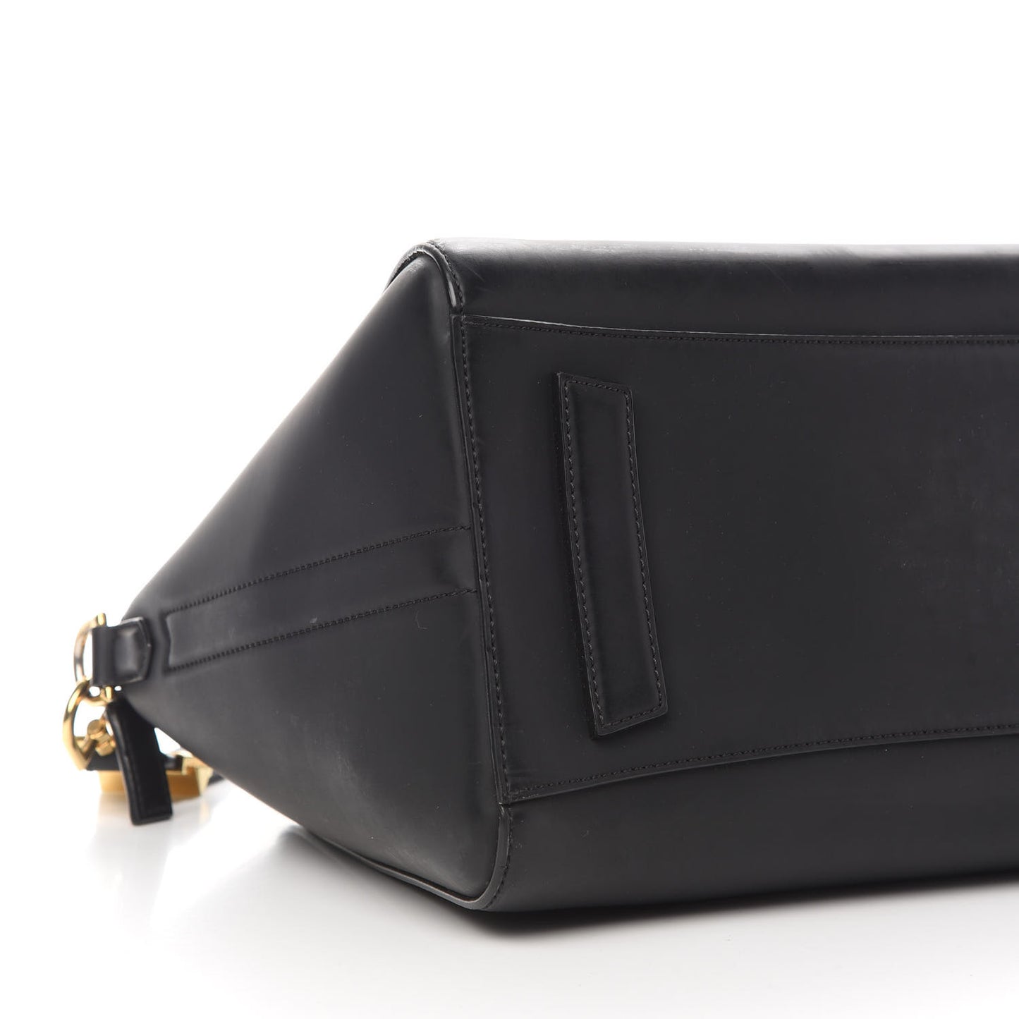 Rubber Effect Calfskin Medium Antigona Black