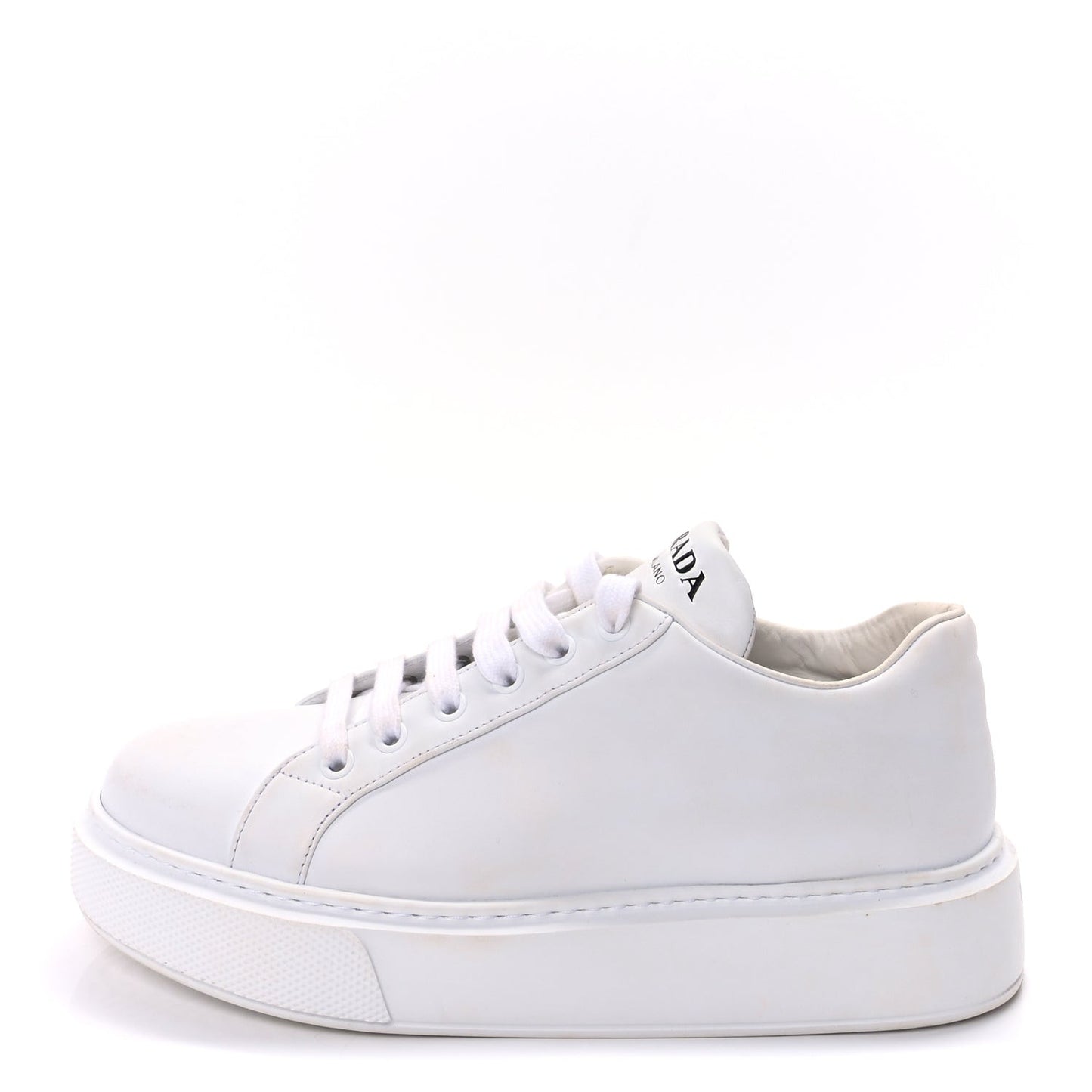 Vitello Soft Logo Low Top Sneakers 38 White