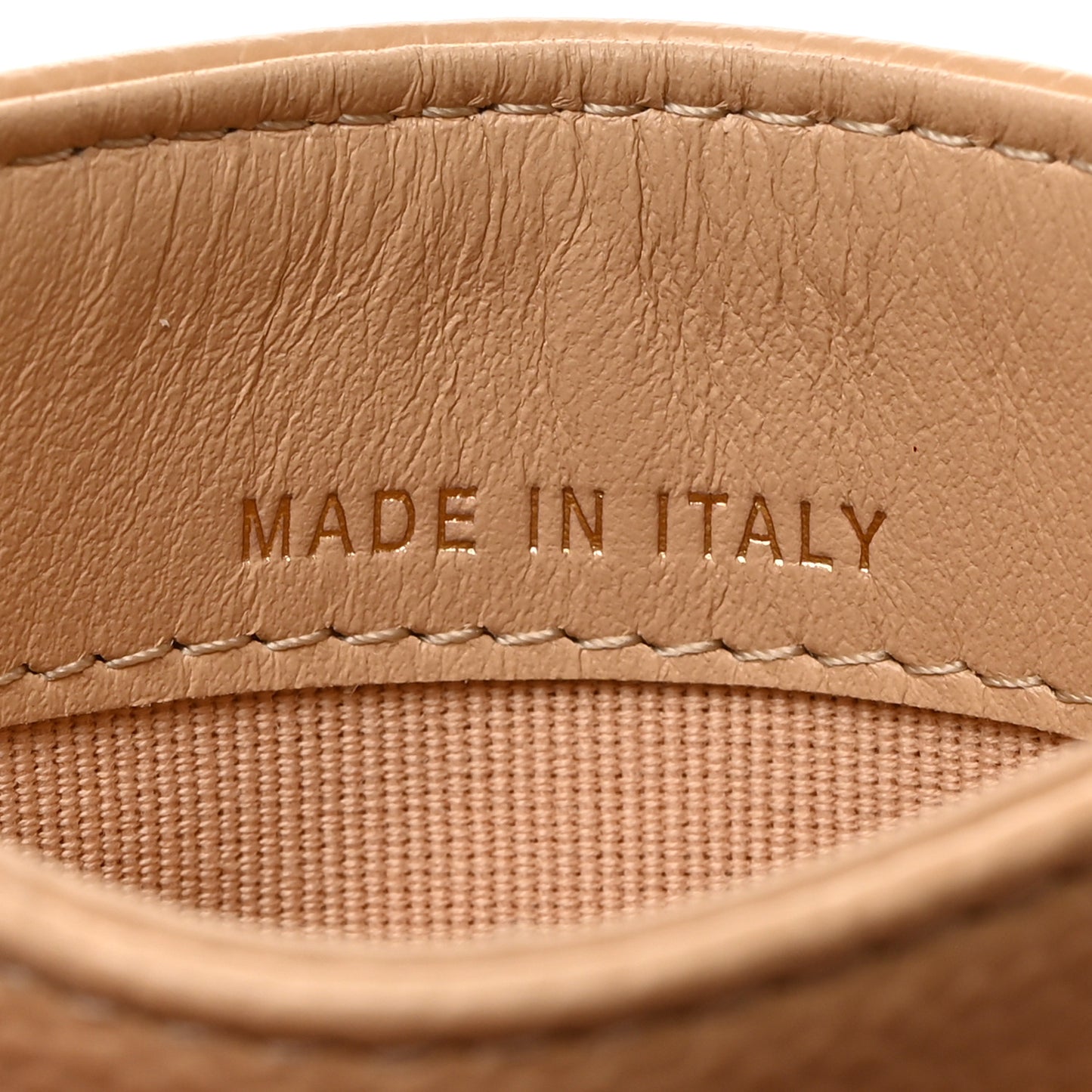 Caviar Quilted Card Holder Beige