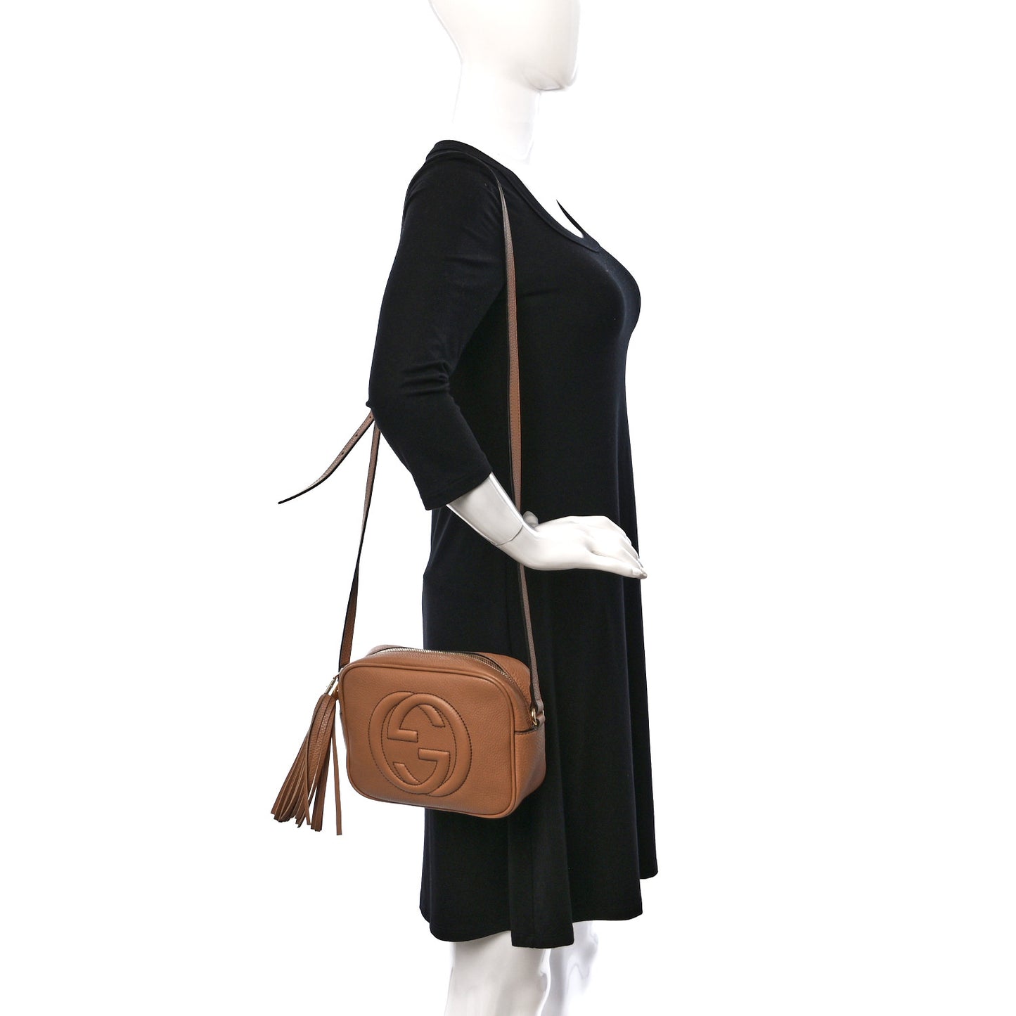 Pebbled Calfskin Small Soho Disco Bag Camelia