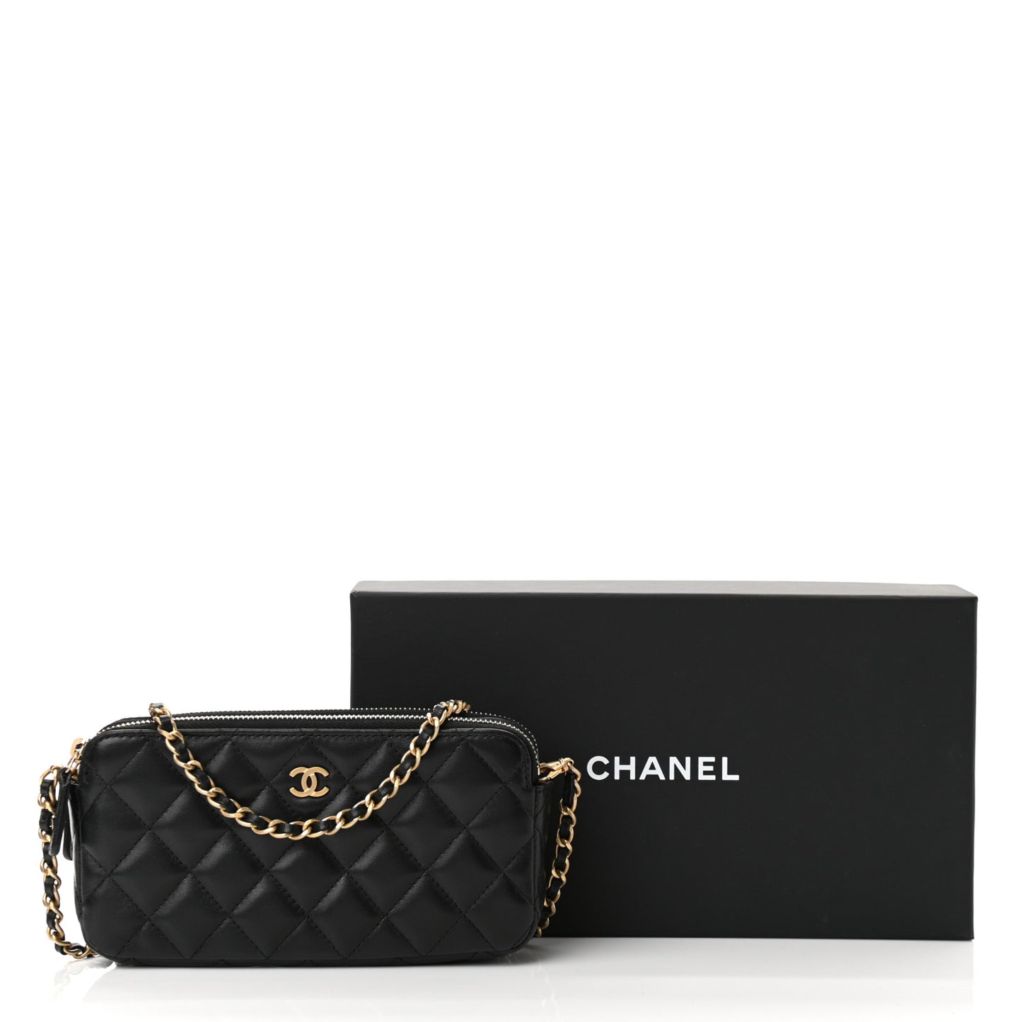 Lambskin Quilted Small Clutch With Chain Black
