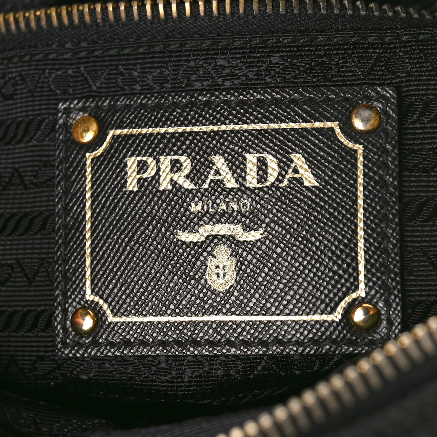 Tessuto Nylon Saffiano Messenger Bag Black