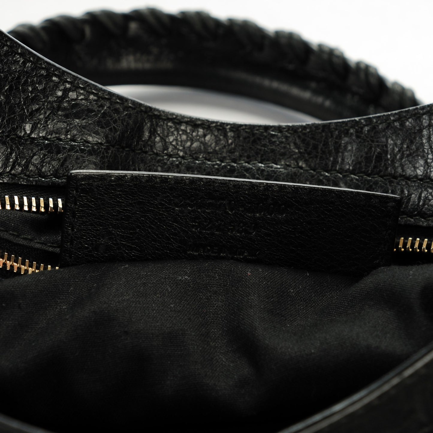 Agneau Giant 12 Rose Gold Hardware City Black