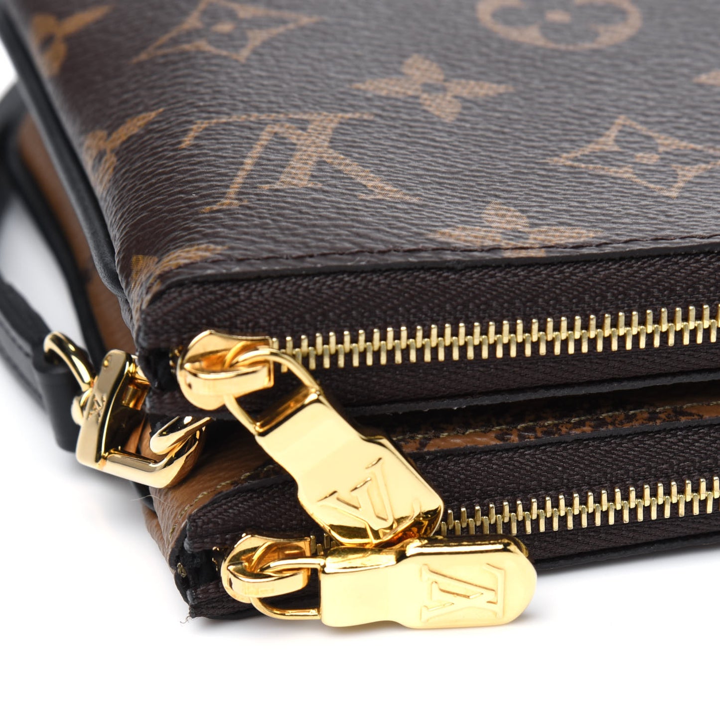 Reverse Monogram Giant Double Zip Pochette