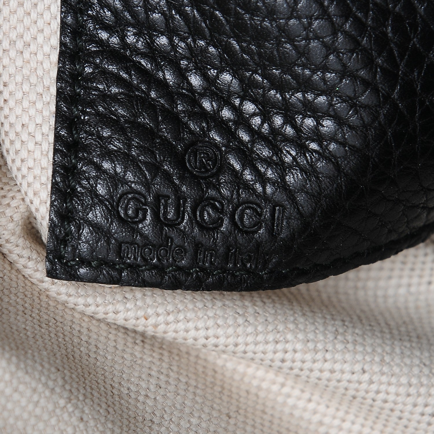Gucci Pebbled Calfskin Soho Wristlet Black 6 of 7