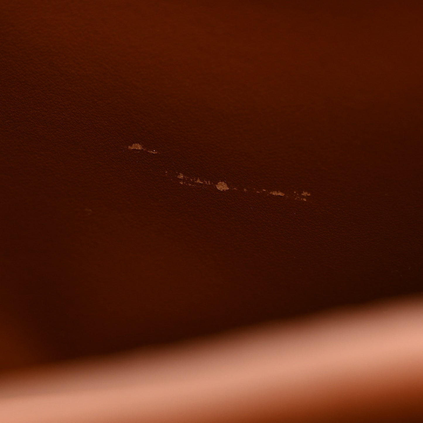 Taurillon Capucines BB Tan