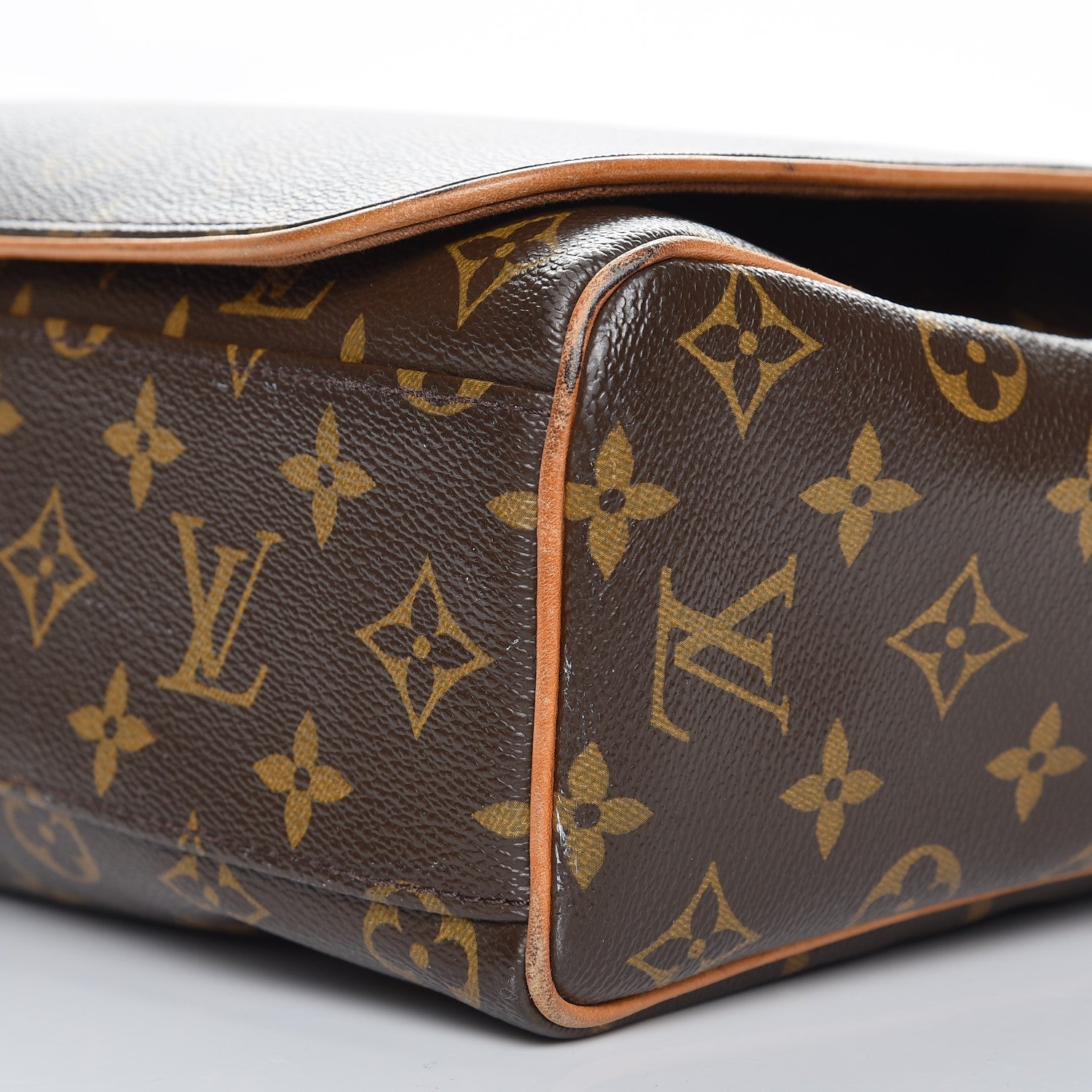 Louis Vuitton Monogram Abbesses Messenger Bag 15 of 15