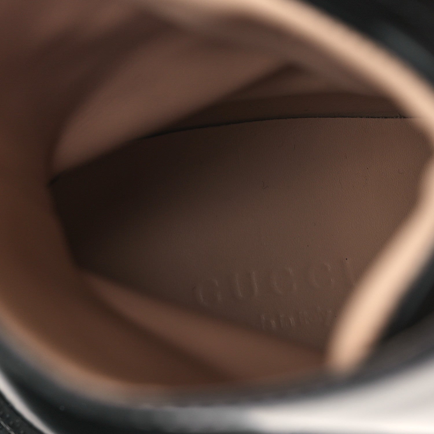 Gucci Magnum Calfskin Pearl Lace Up Combat Ankle Boots 39 Black 7 of 10