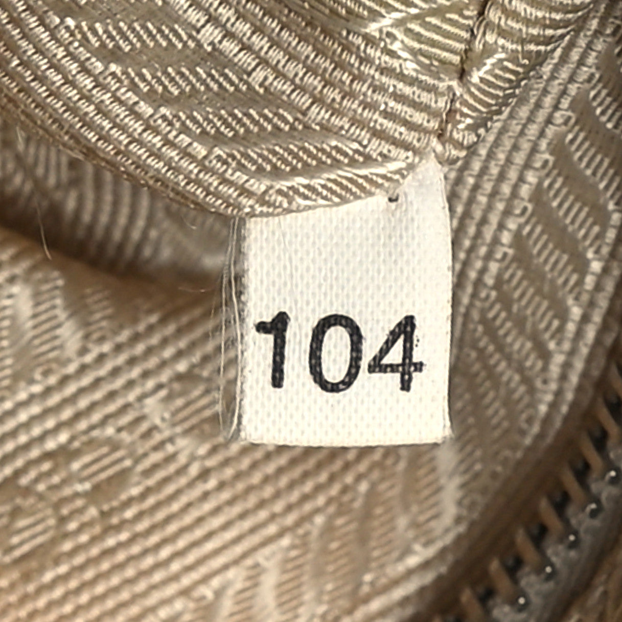 Tessuto Nylon Messenger Bag Beige