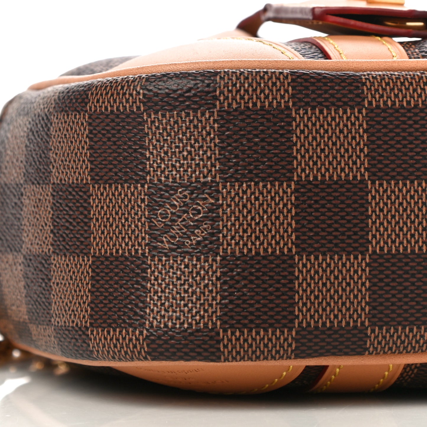 Damier Ebene Valisette Souple BB