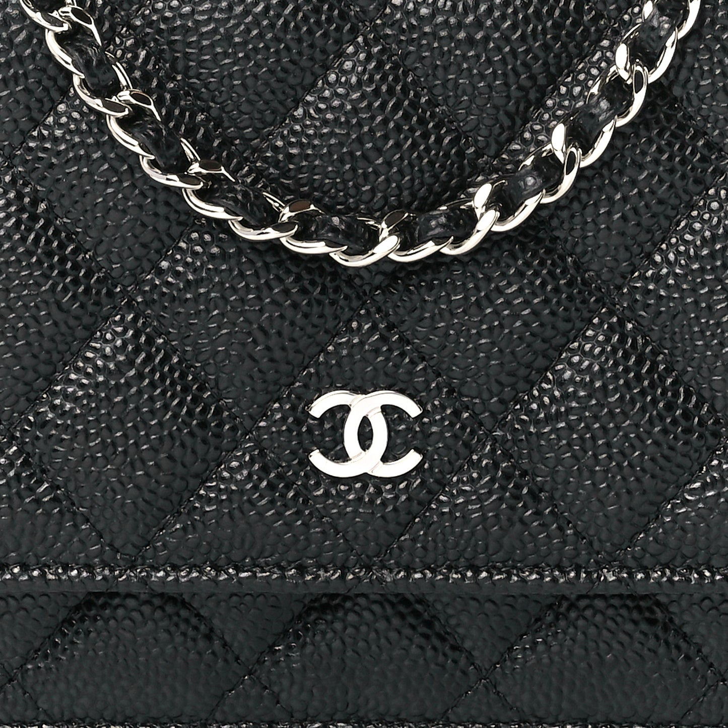 Caviar Quilted Wallet on Chain WOC Black