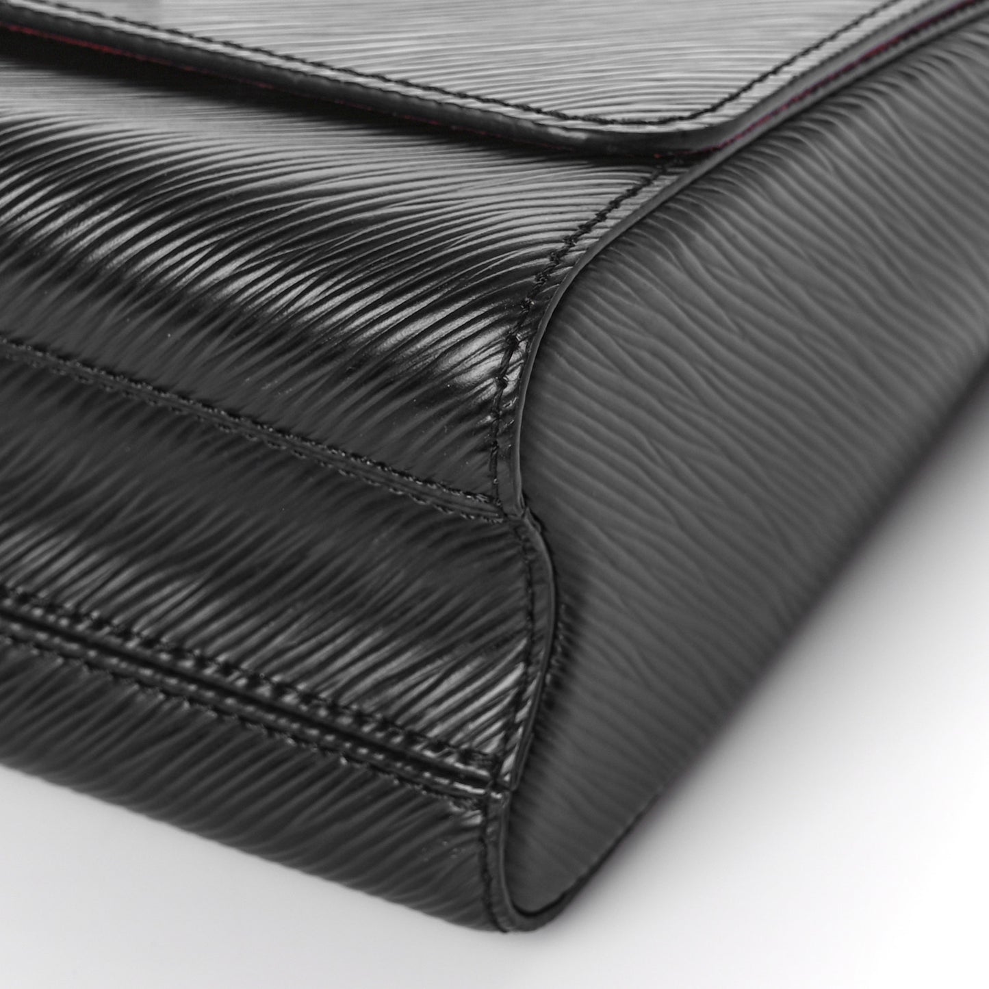 Epi Monogram Twist MM Black