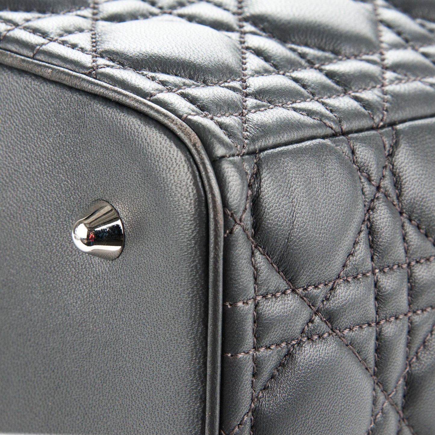 Lambskin Cannage Large Lady Dior Grey