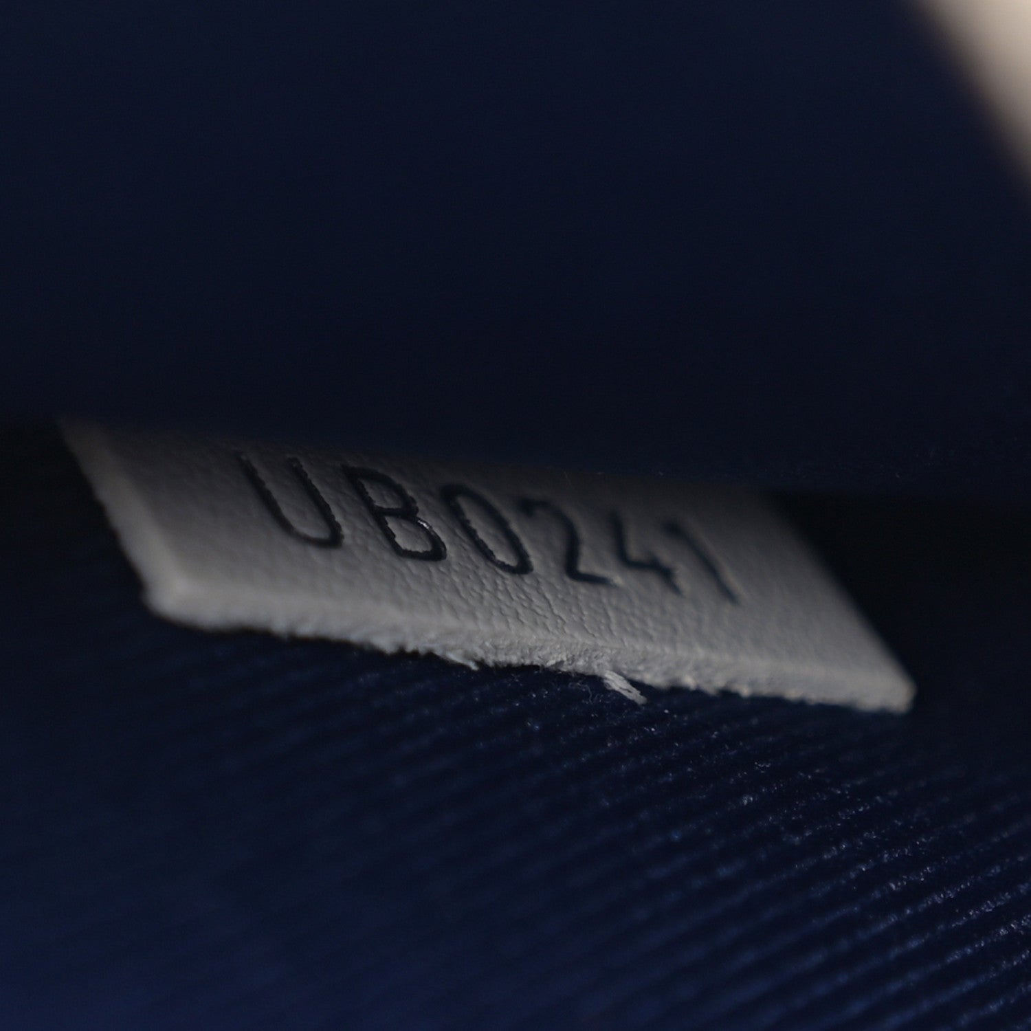 Louis Vuitton Monogram Watercolor New Tote GM Multicolor 8 of 13